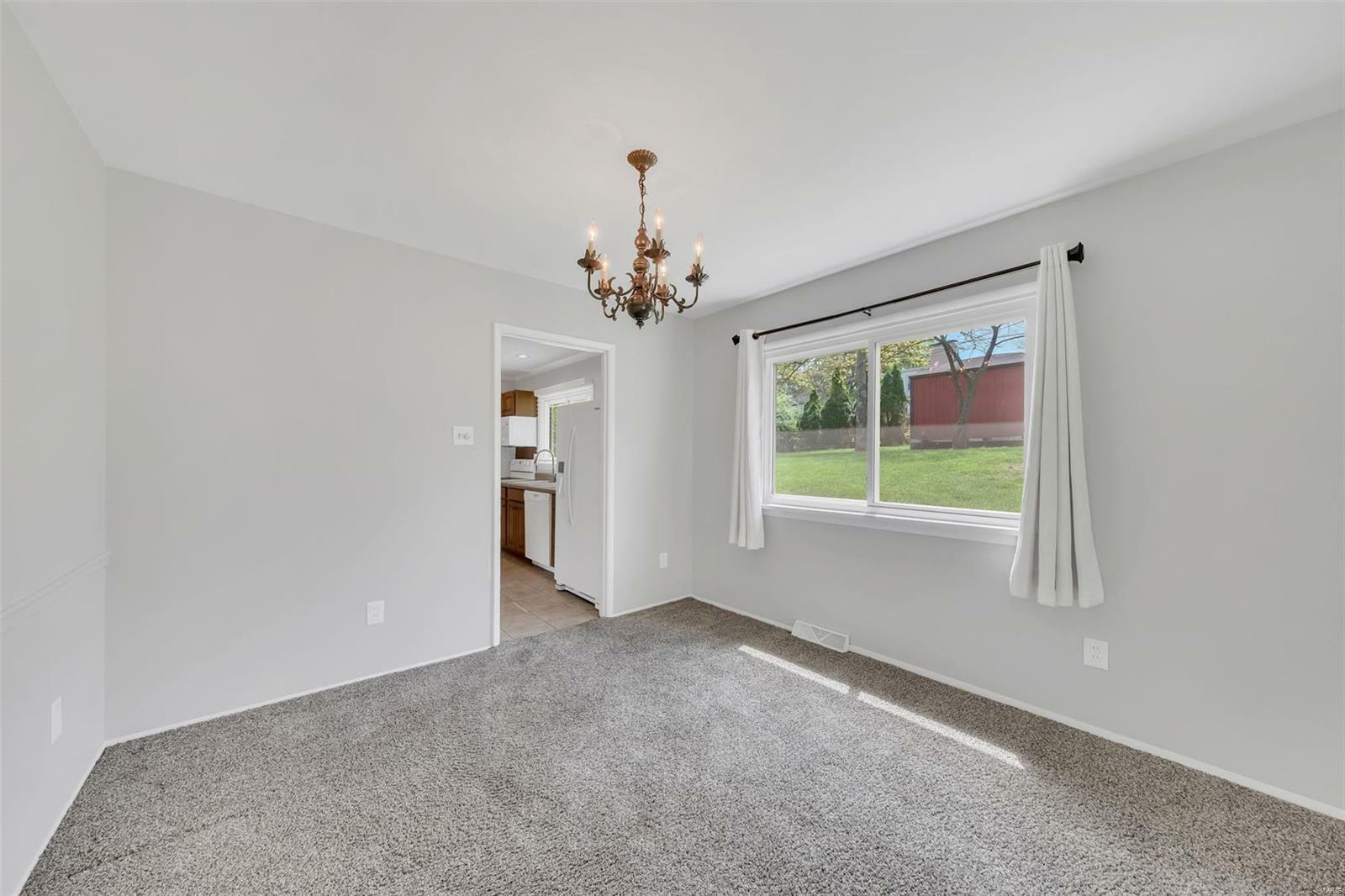 Property Photo: 42 Wingfield Road MO 63122