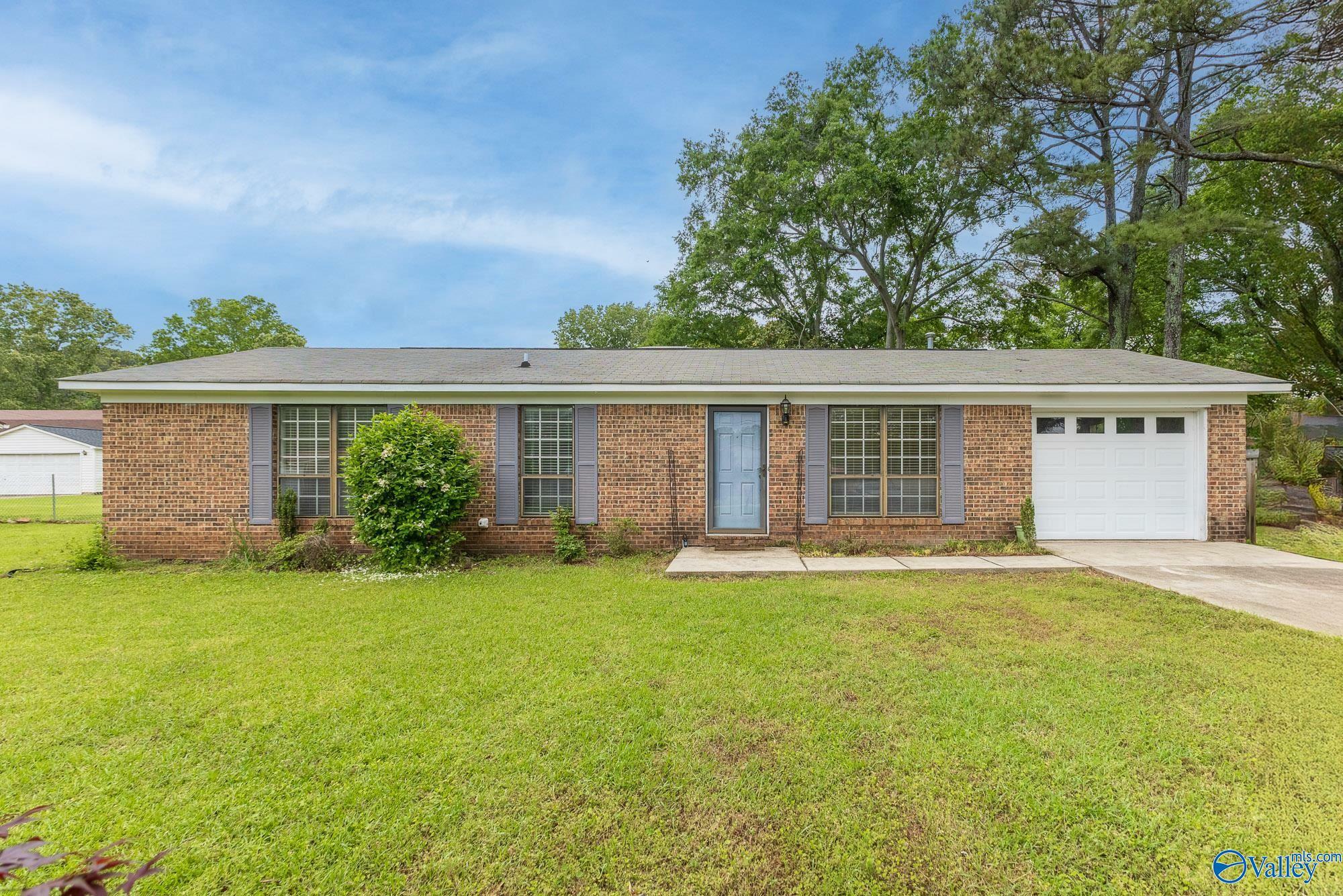 Property Photo: 4513 Alberta Drive SW AL 35603