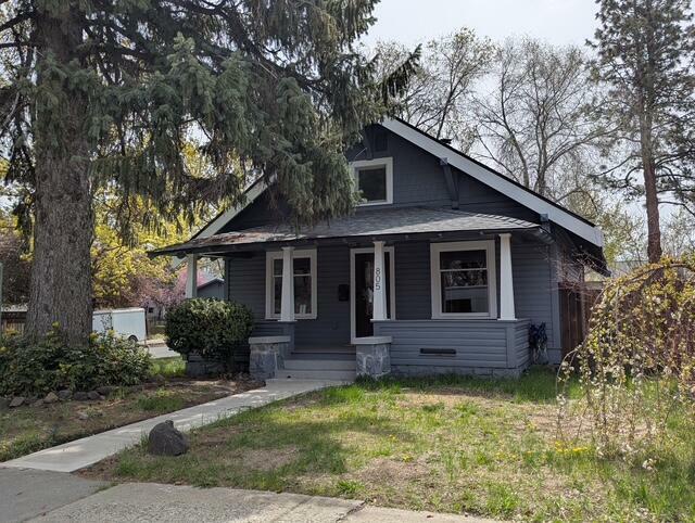 Property Photo: 805 NW Georgia Avenue OR 97703