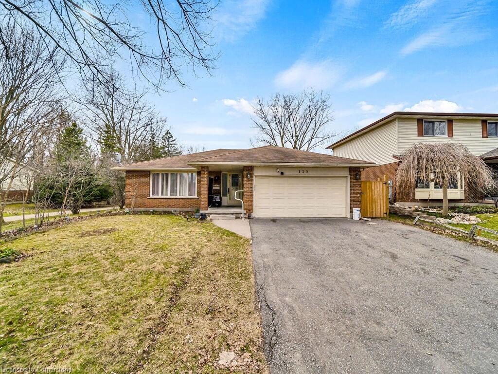 Property Photo: 125 Biehn Drive ON N2R 1M6