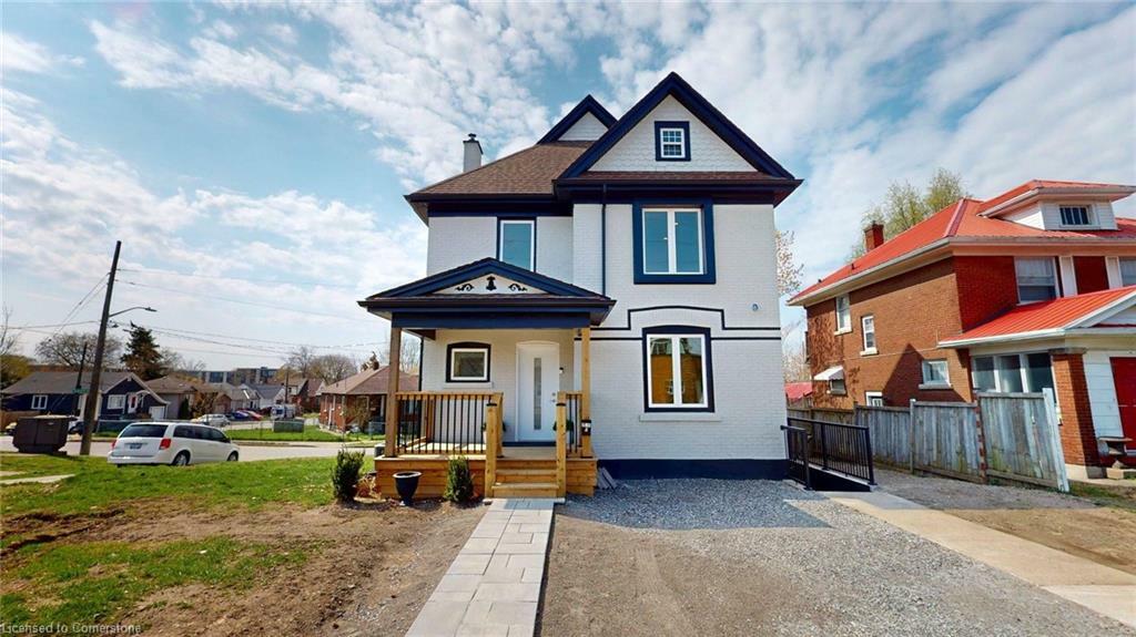 Property Photo: 204 Queenston Street ON L2R 2Z7