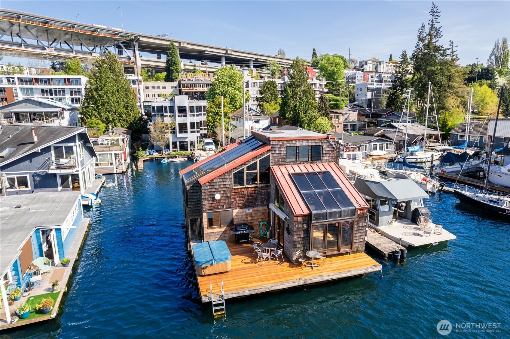 Property Photo:  3123  Fairview Avenue E 2  WA 98102 