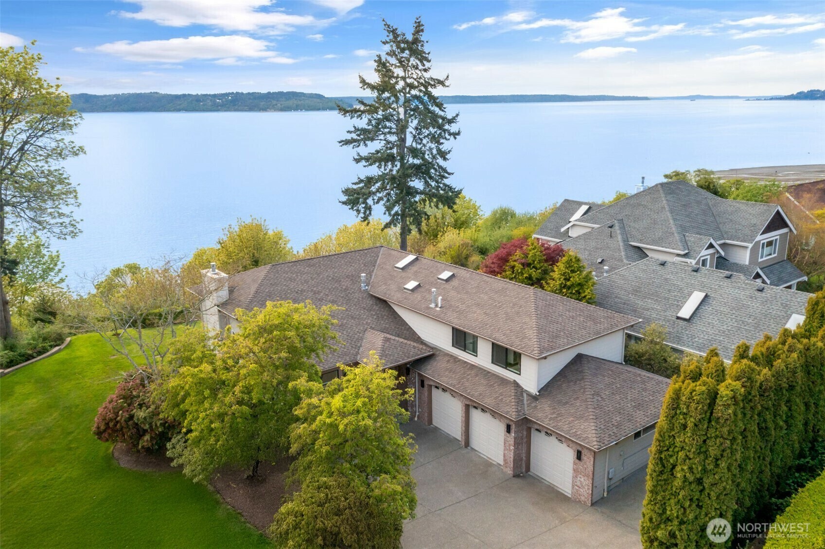 Property Photo: 26045 Marine View Drive S WA 98198