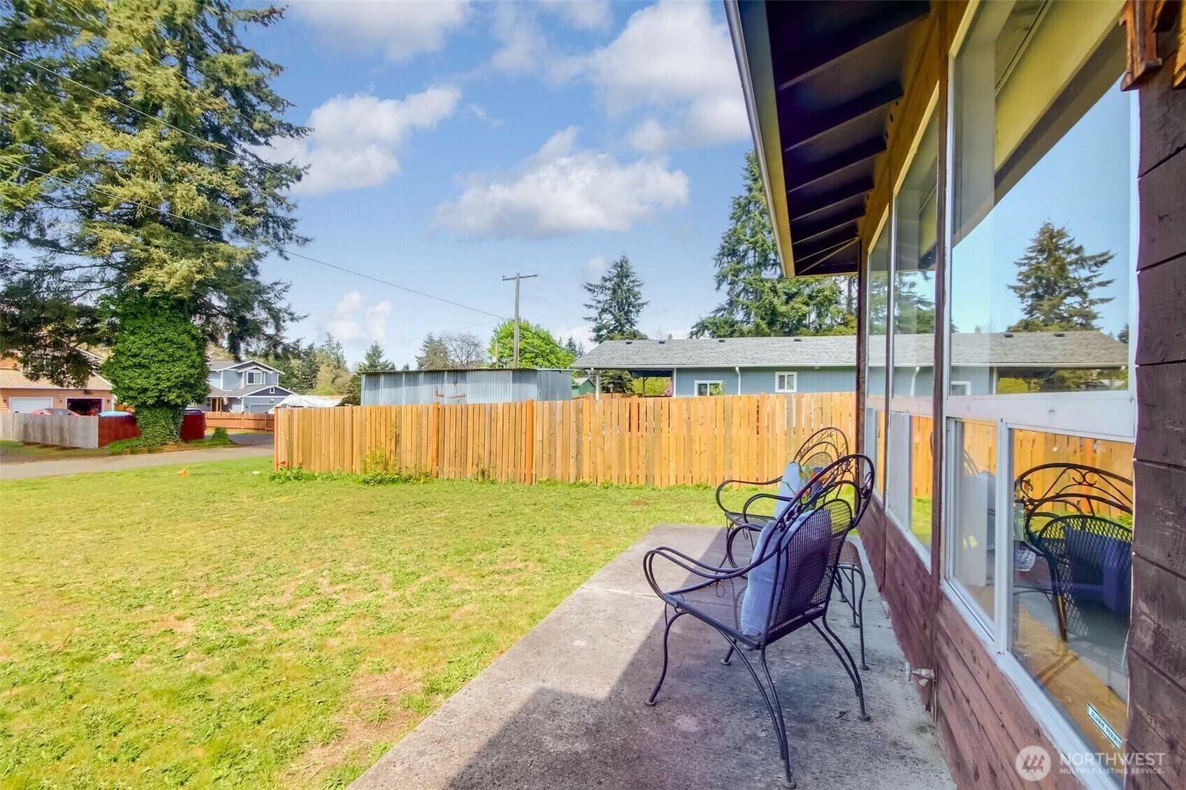 Property Photo: 17511 Yakima Avenue S WA 98387