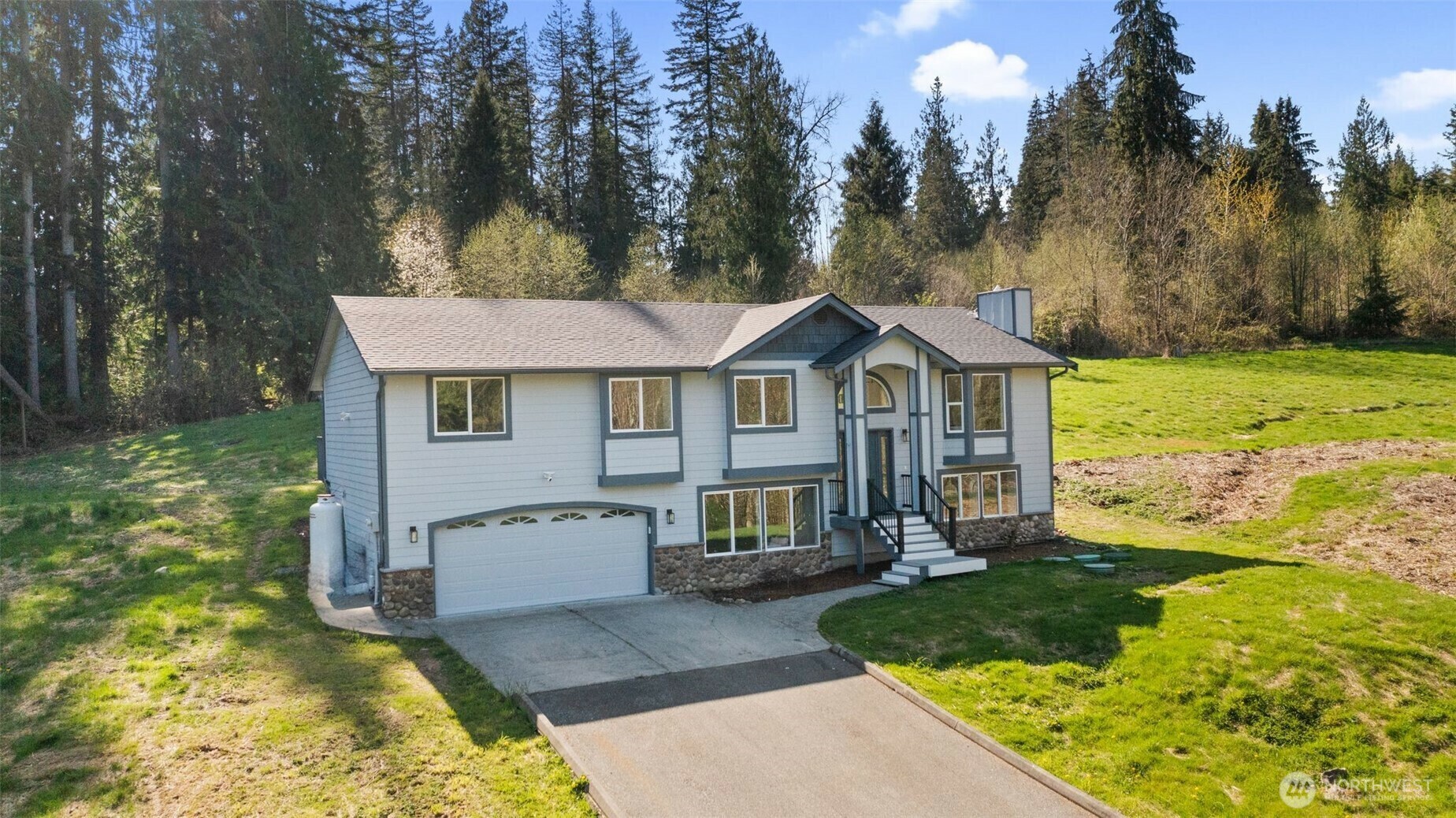 Property Photo: 714 N Carpenter Road WA 98290