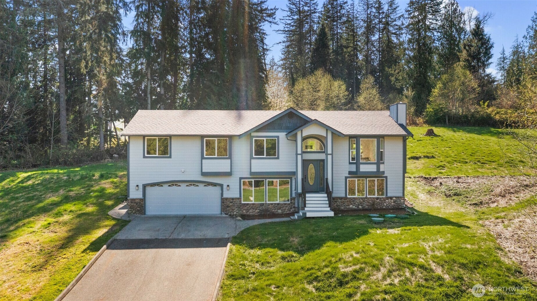 Property Photo: 714 N Carpenter Road WA 98290