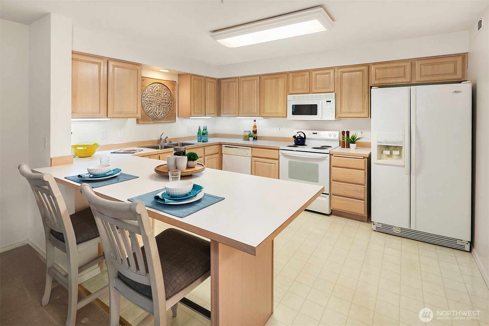 Property Photo:  22535 SE Highland Circle 104  WA 98029 