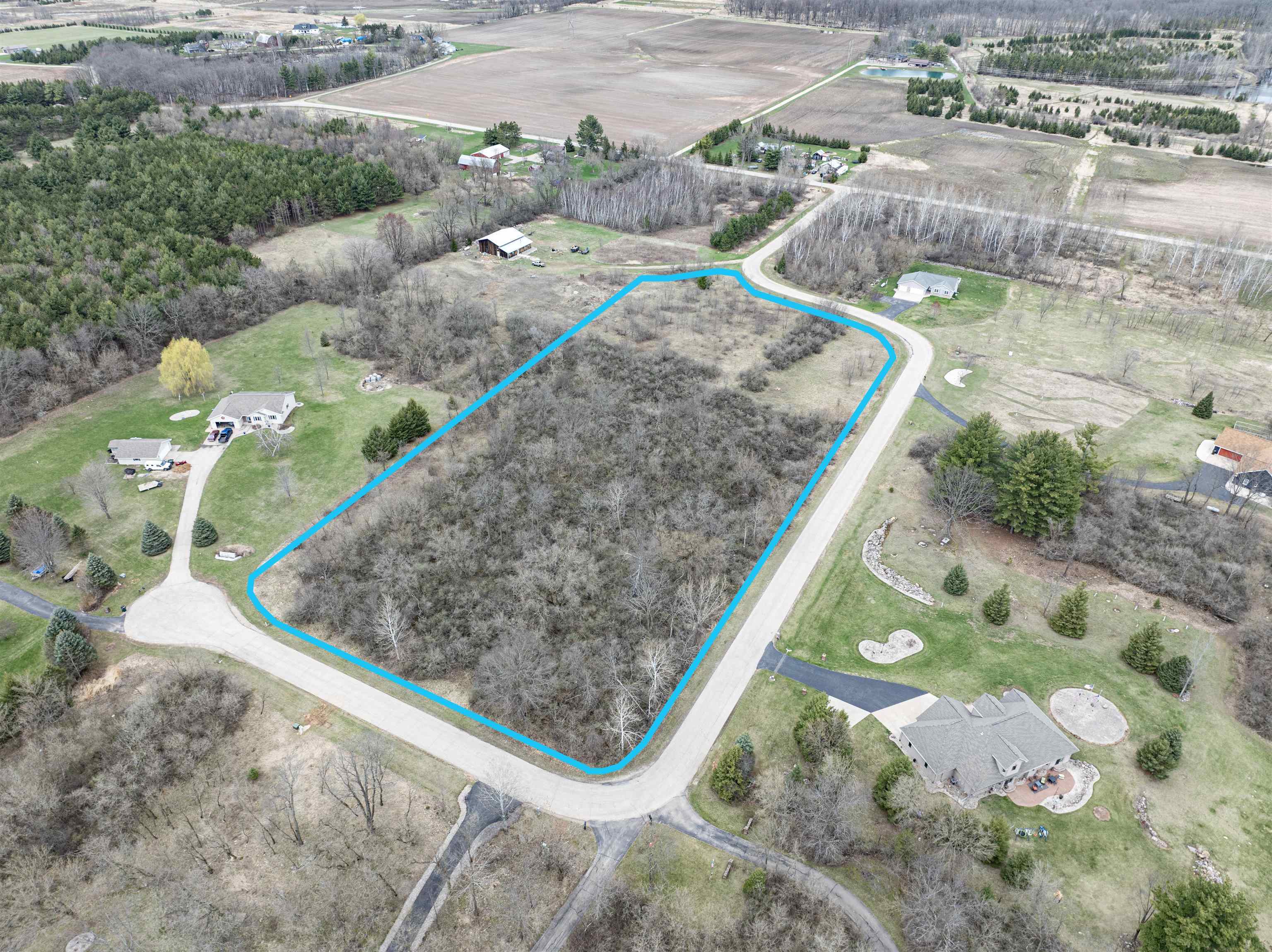 Erinwood Drive 7  New London WI 54961 photo