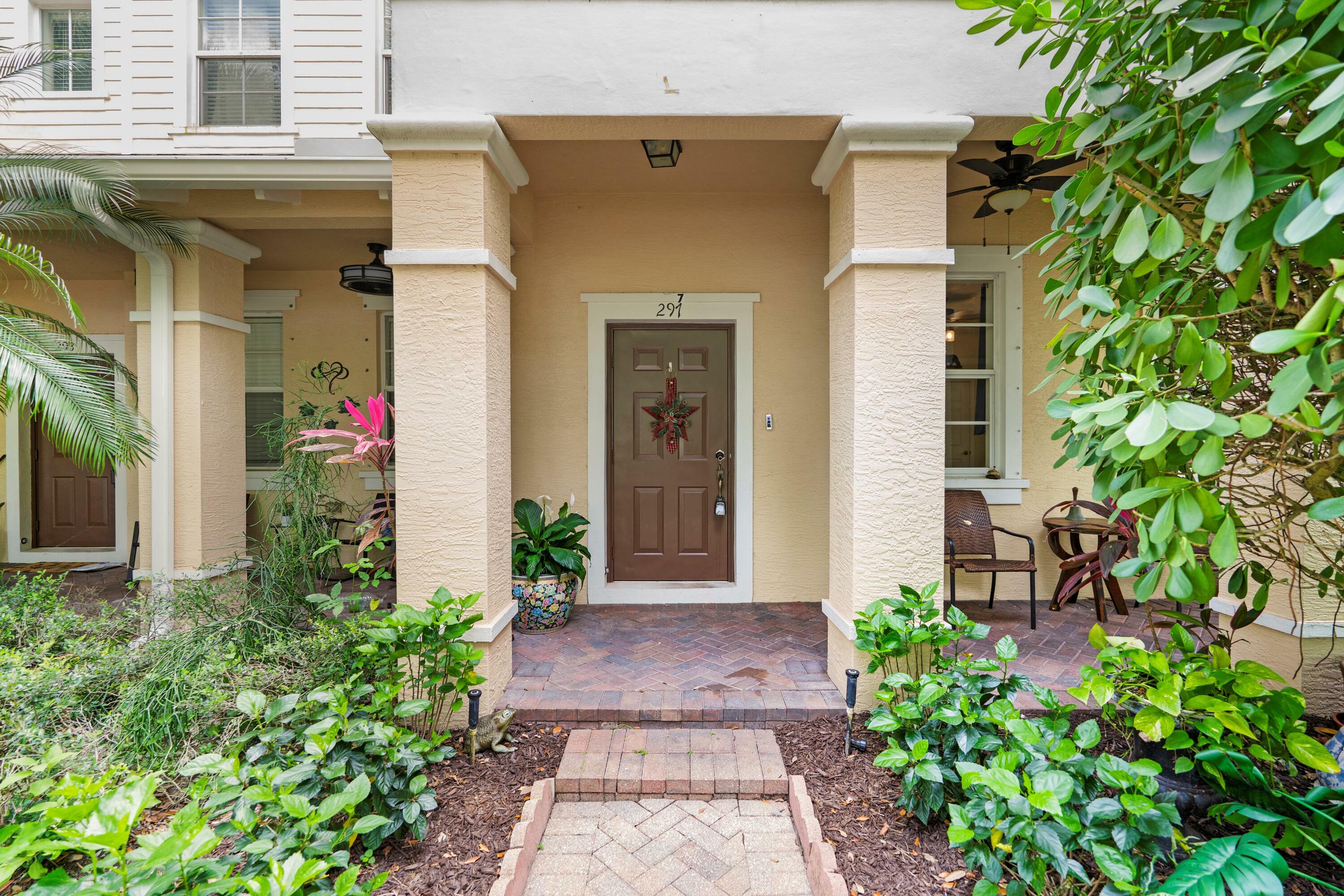 Property Photo: 297 E Bay Cedar Circle FL 33458