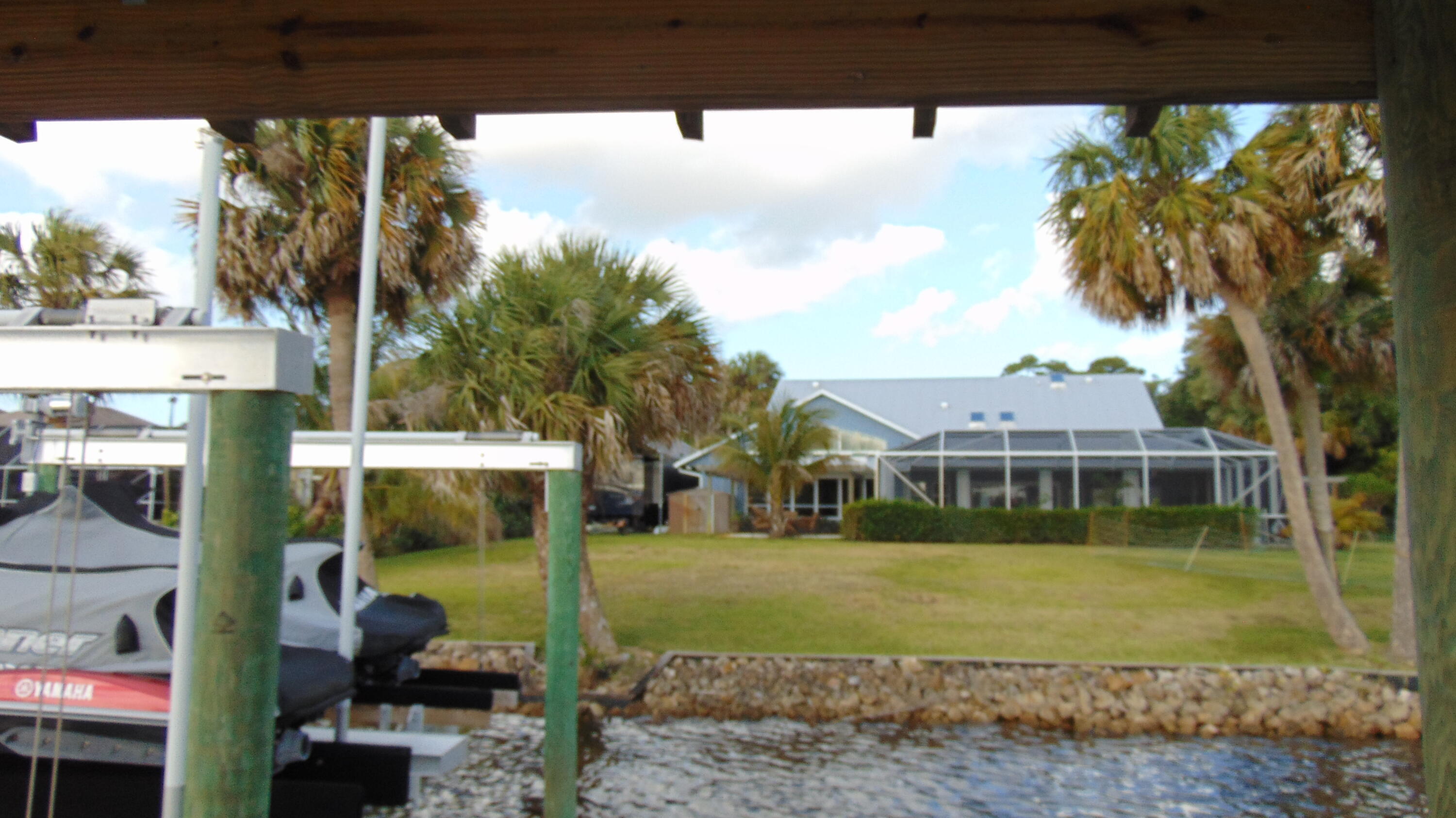 Property Photo: 3201 SE South Lookout Boulevard FL 34984