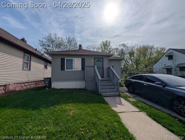 Property Photo: 4013 Moore Street MI 48141