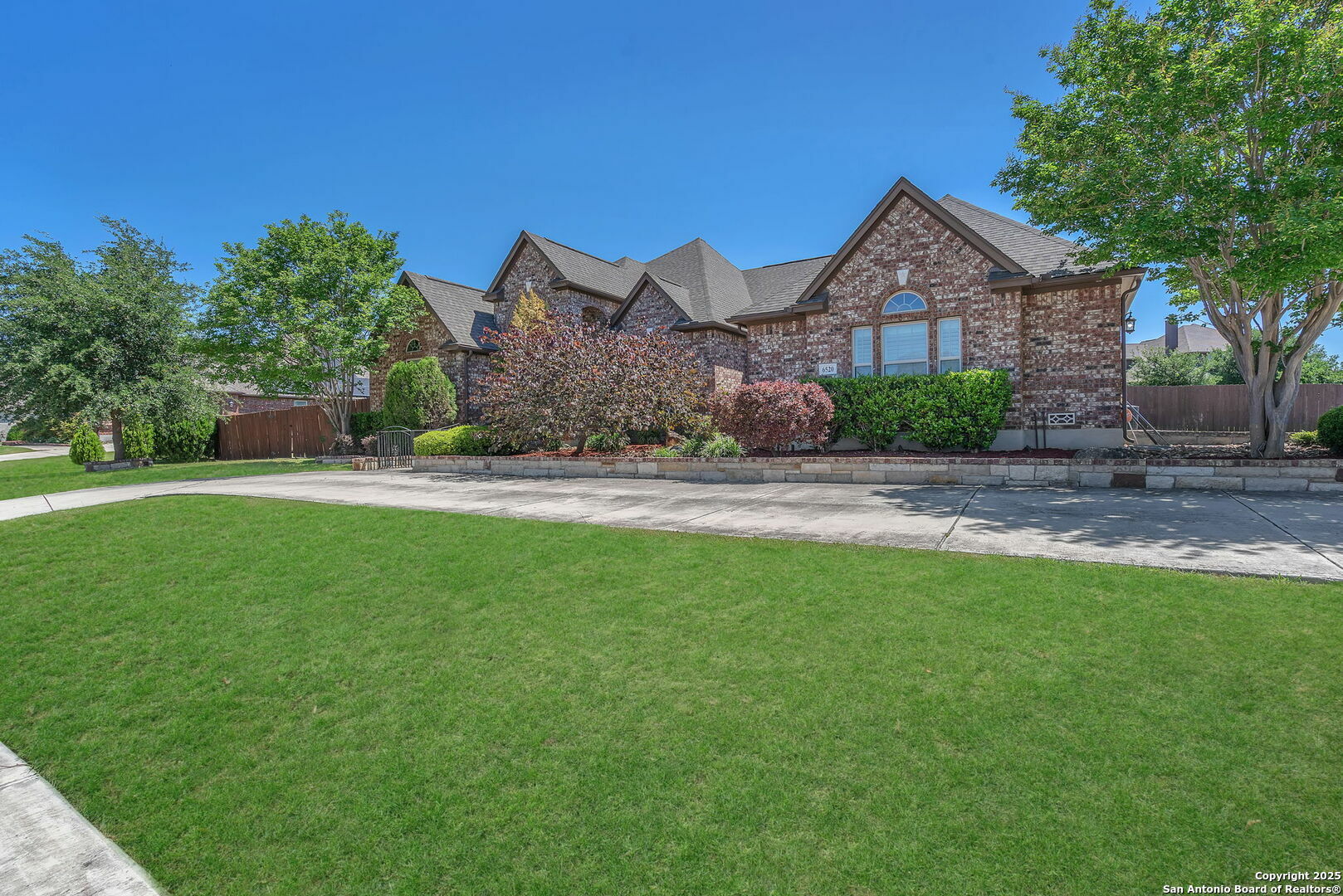 Property Photo: 6520 Ivy Misty TX 78154