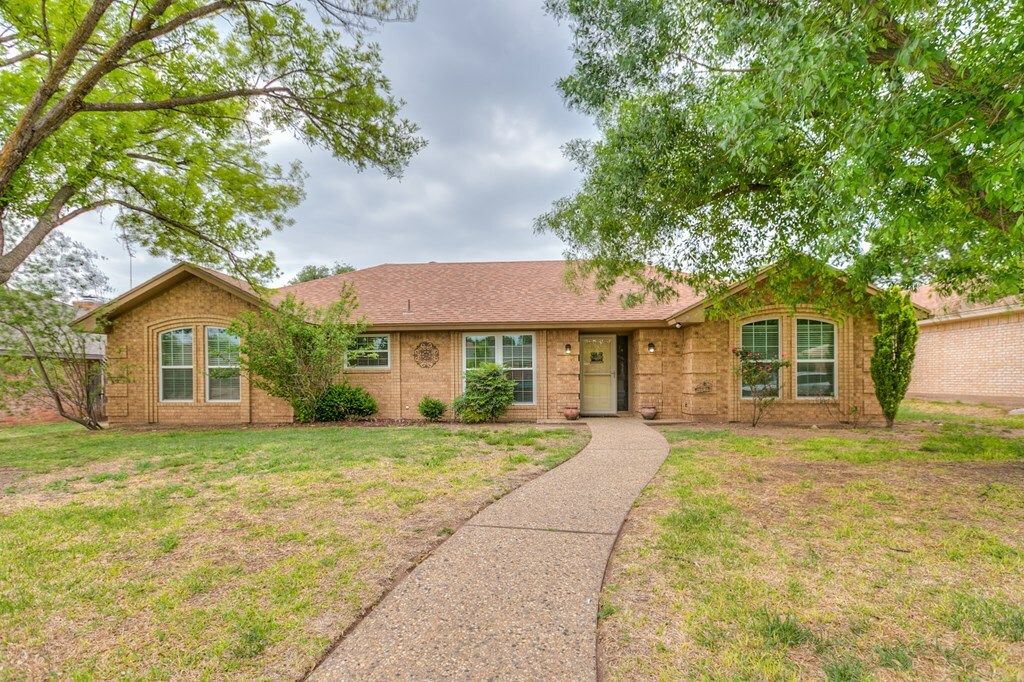 Property Photo: 3433 Valleyview Blvd TX 76904