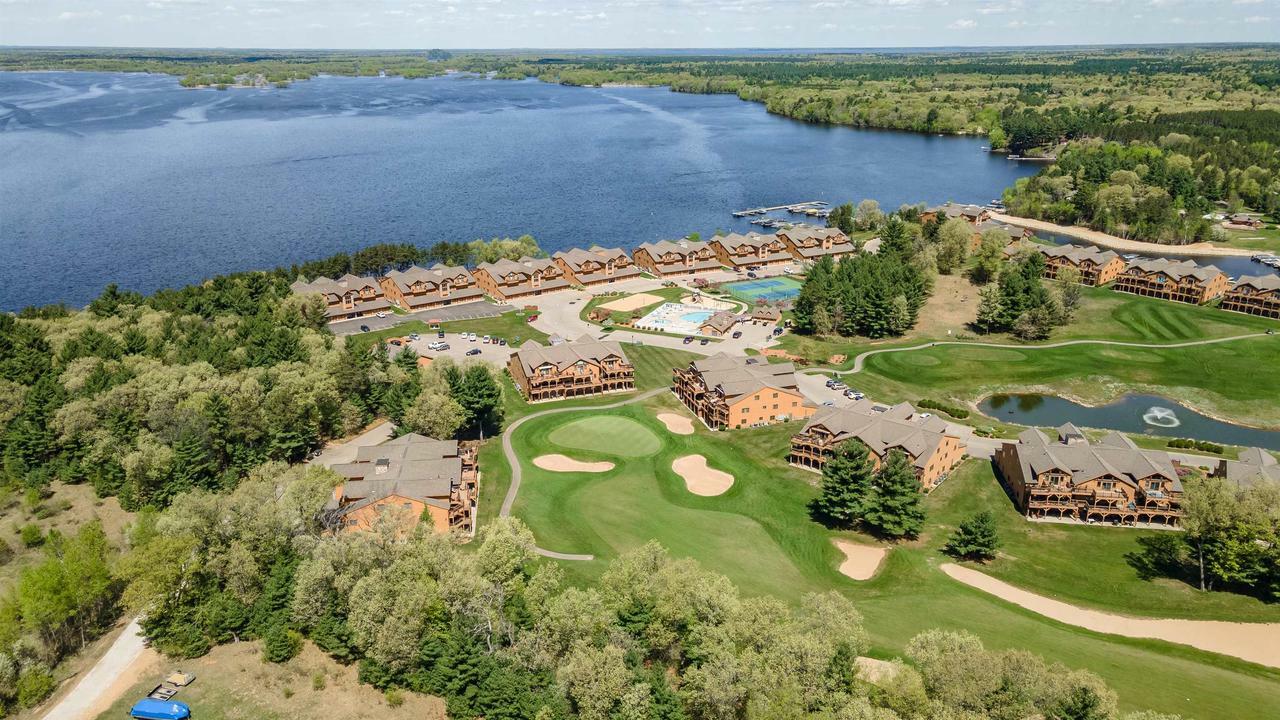 Property Photo: 1837-6 20th Boulevard 0306 WI 54613