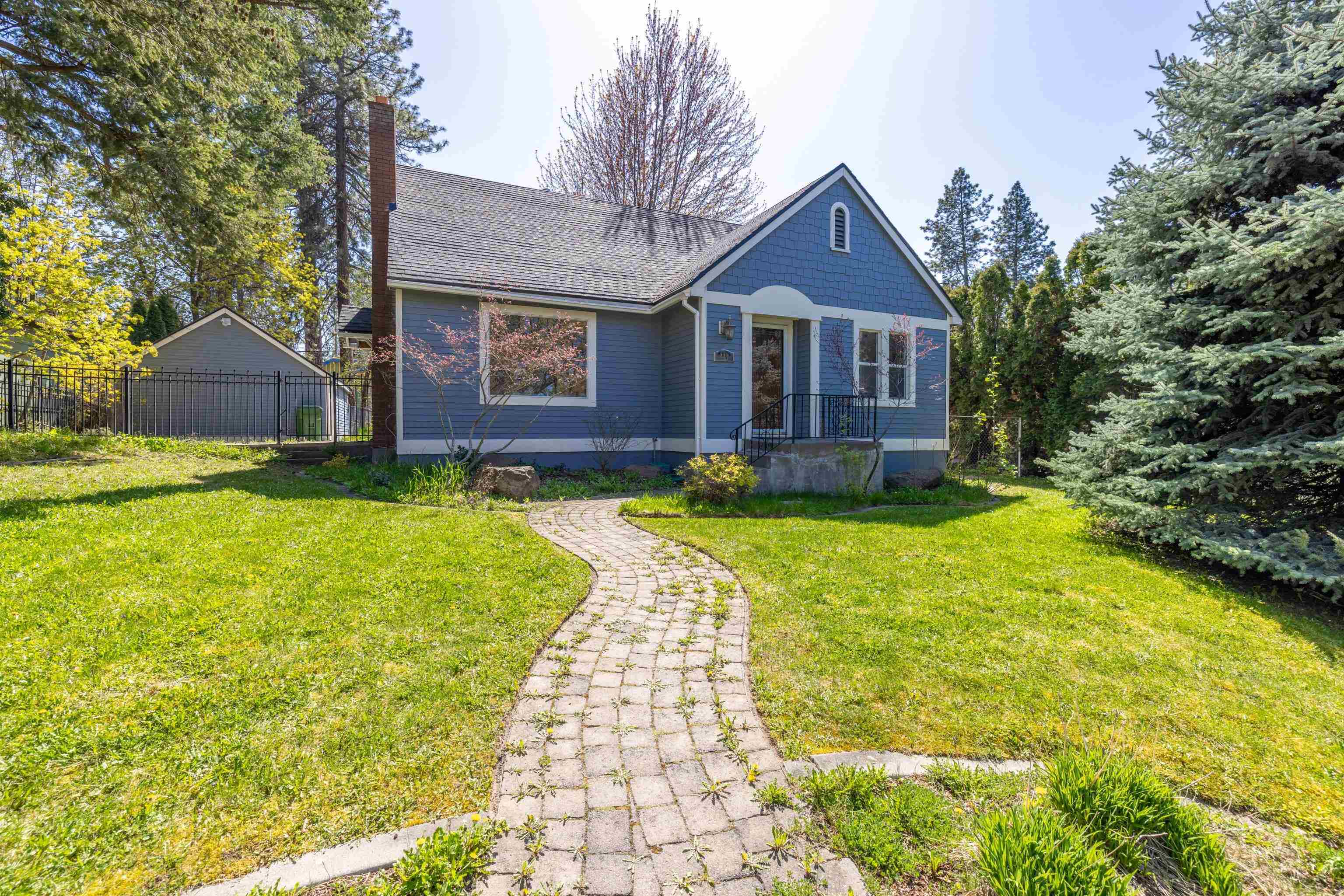 Property Photo: 411 W 21st Ave WA 99203
