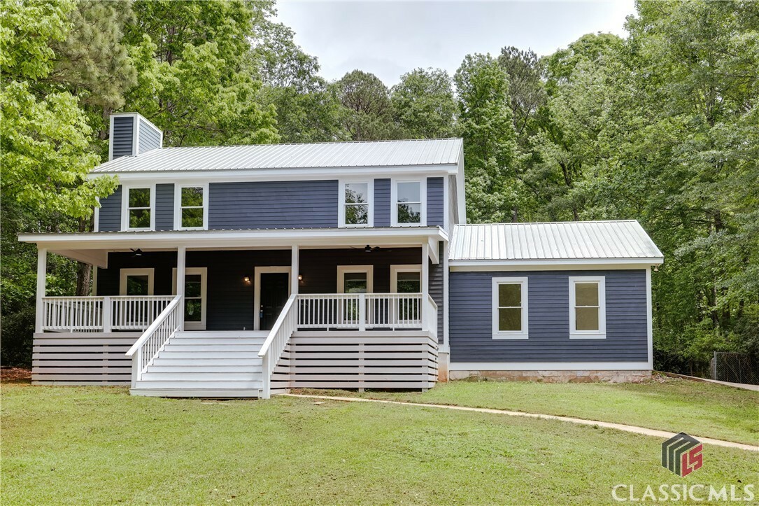 Property Photo: 155 Hunters Pointe Drive GA 30606
