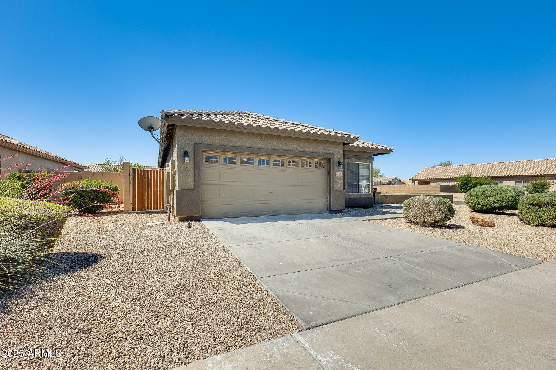 Property Photo: 6319 W Hilton Avenue AZ 85043
