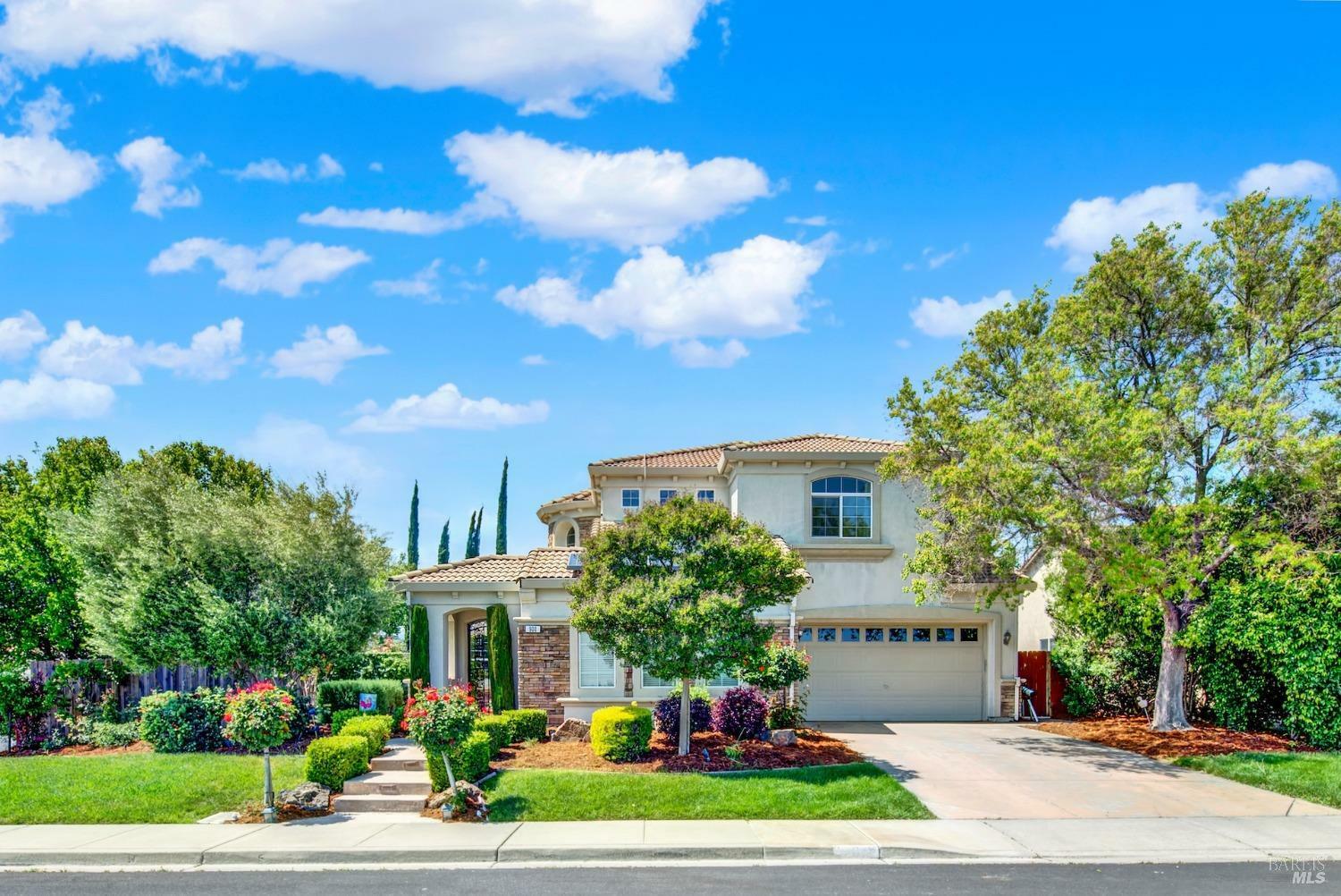 900 Shelter Cove Court  Vacaville CA 95688 photo