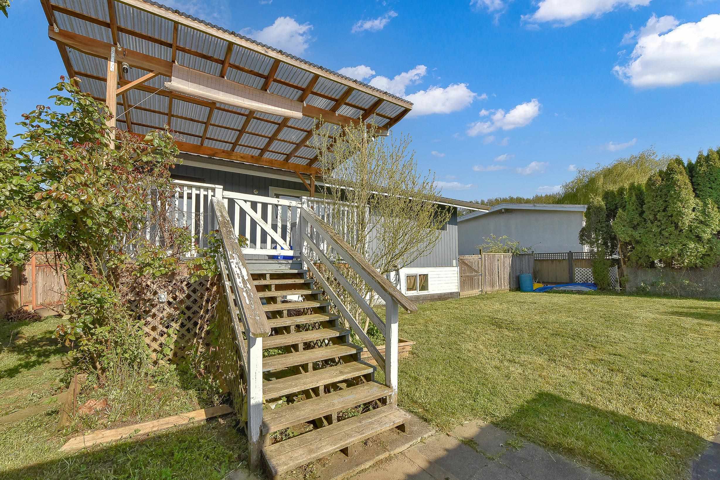 Photo de la propriété: 10113 Manor Drive BC V2P 5Y6