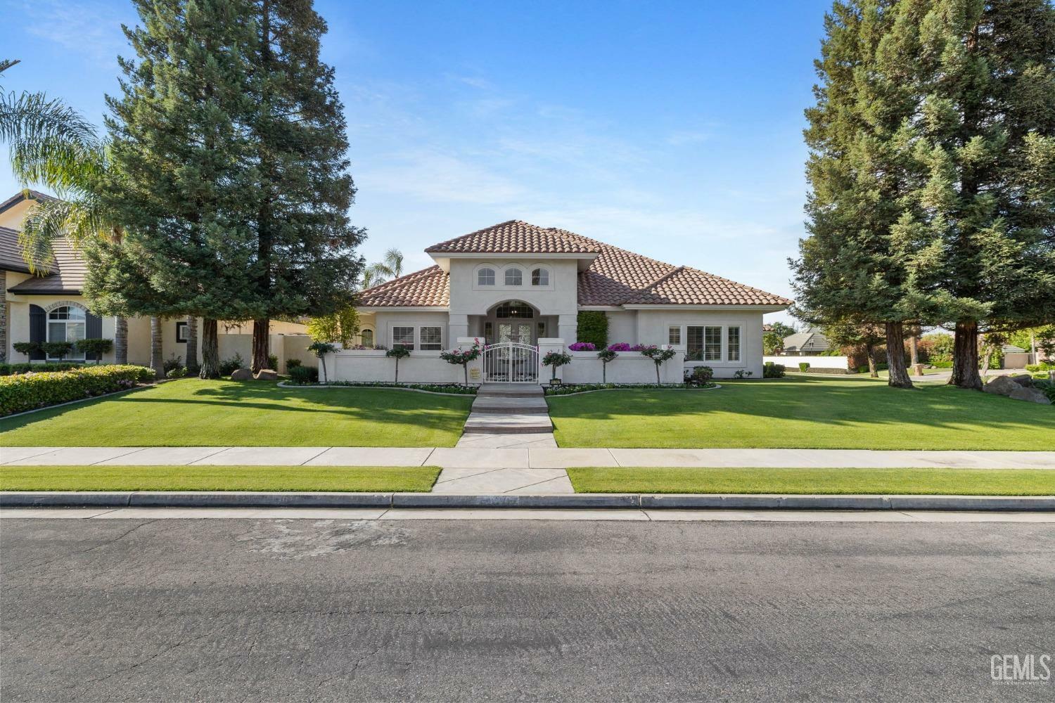 11707 Finsbury Court  Bakersfield CA 93312 photo