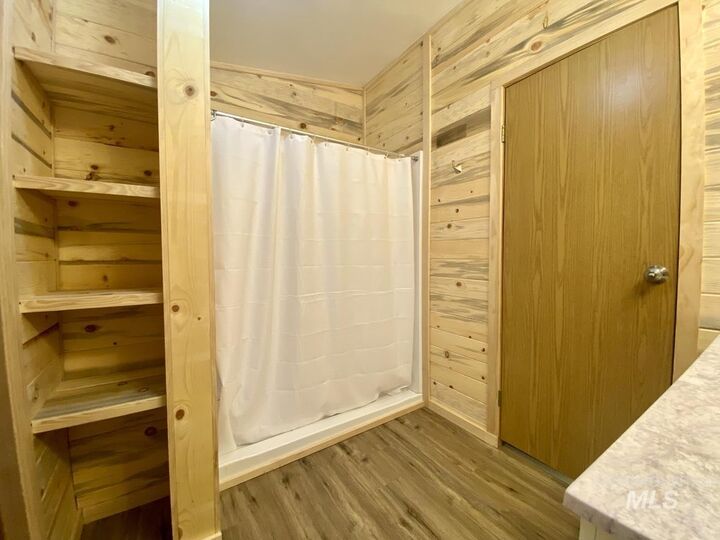 Property Photo:  174 Elmwood Loop 7  ID 83544 