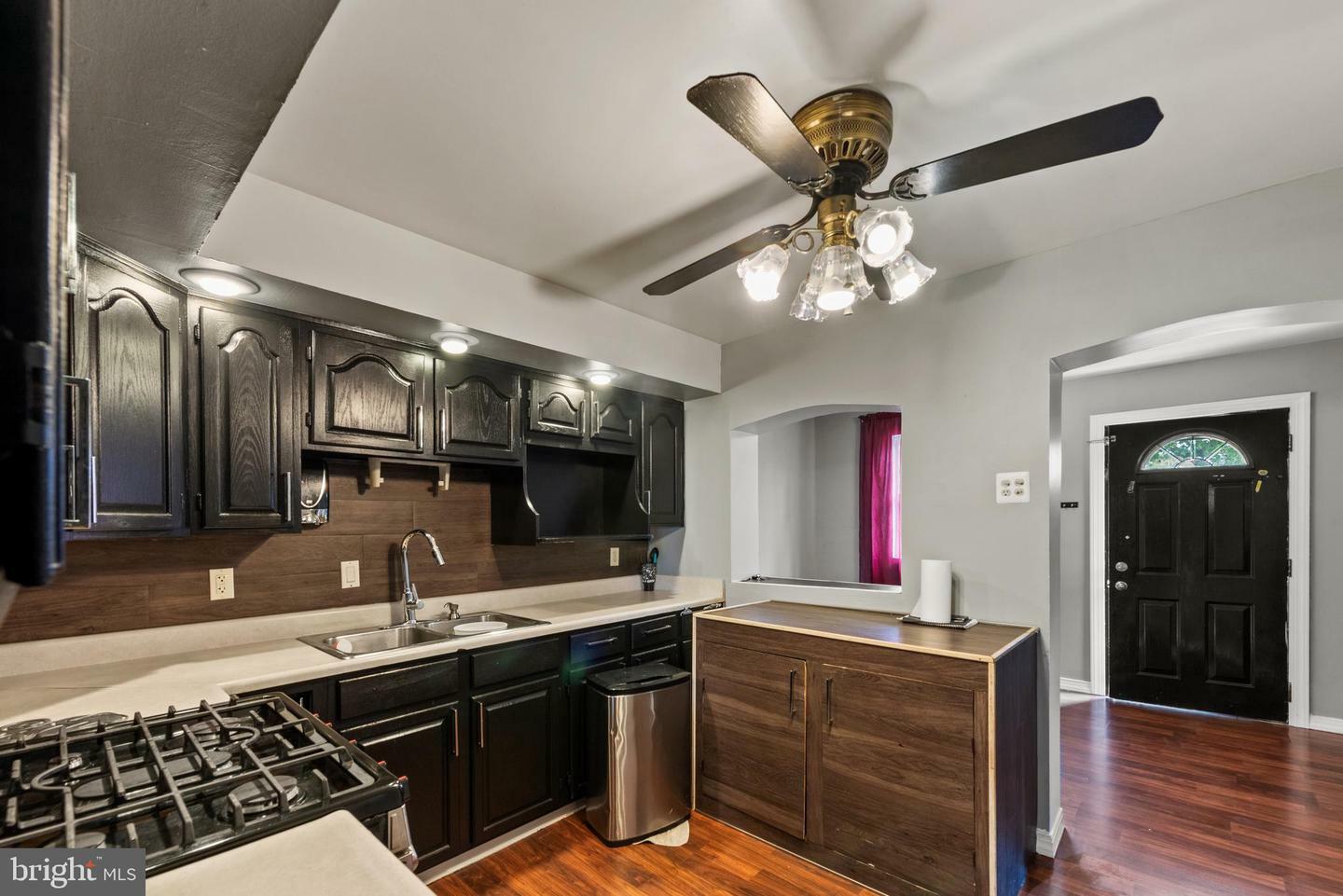 Property Photo: 5014 E Eager Street MD 21205