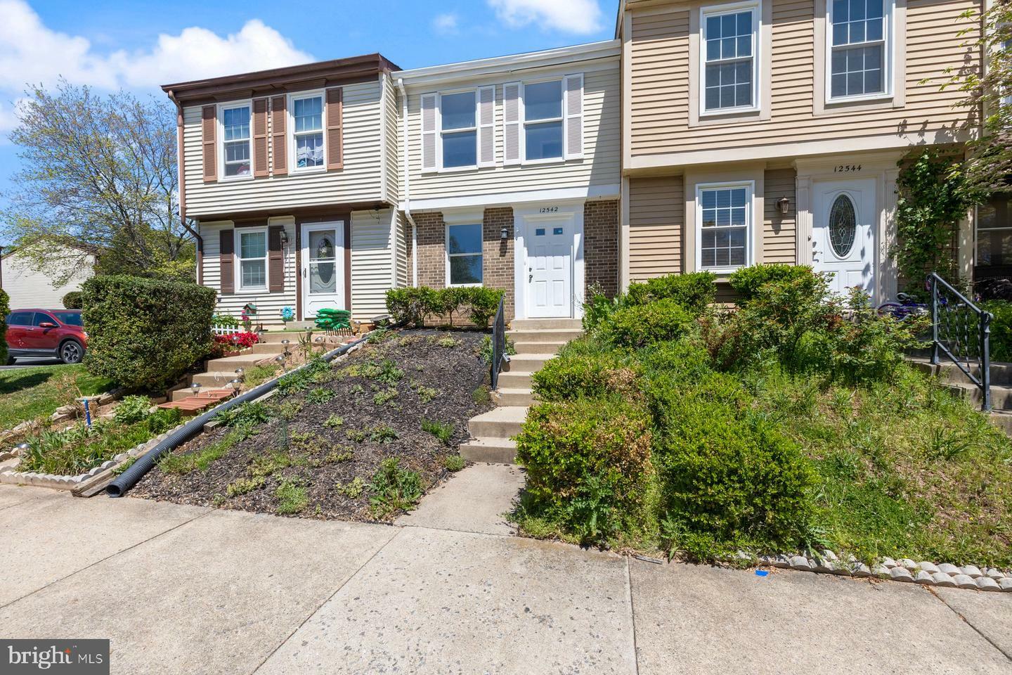 Property Photo: 12542 Cross Ridge Way MD 20874