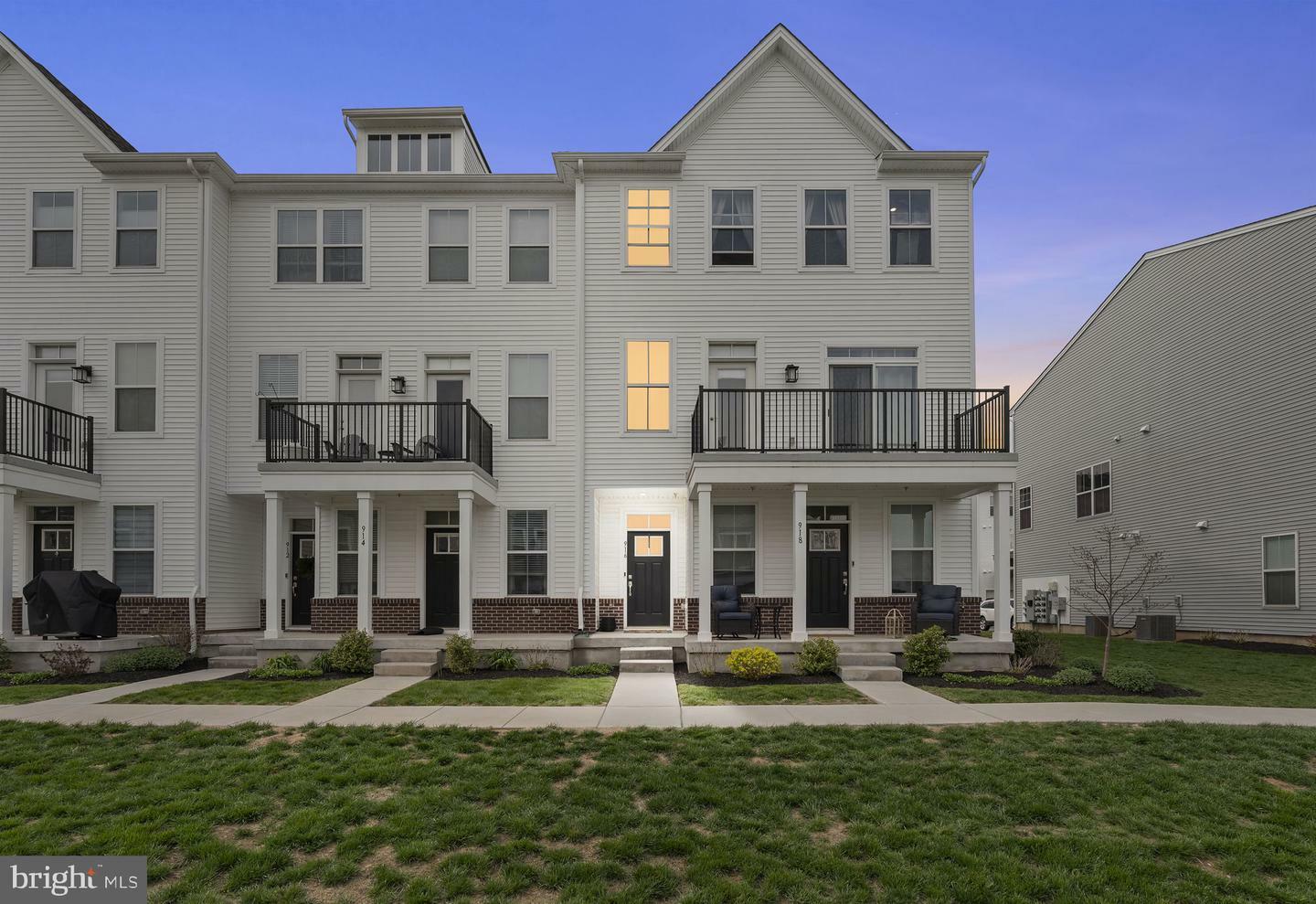 Property Photo: 916 Anvil Court PA 19460