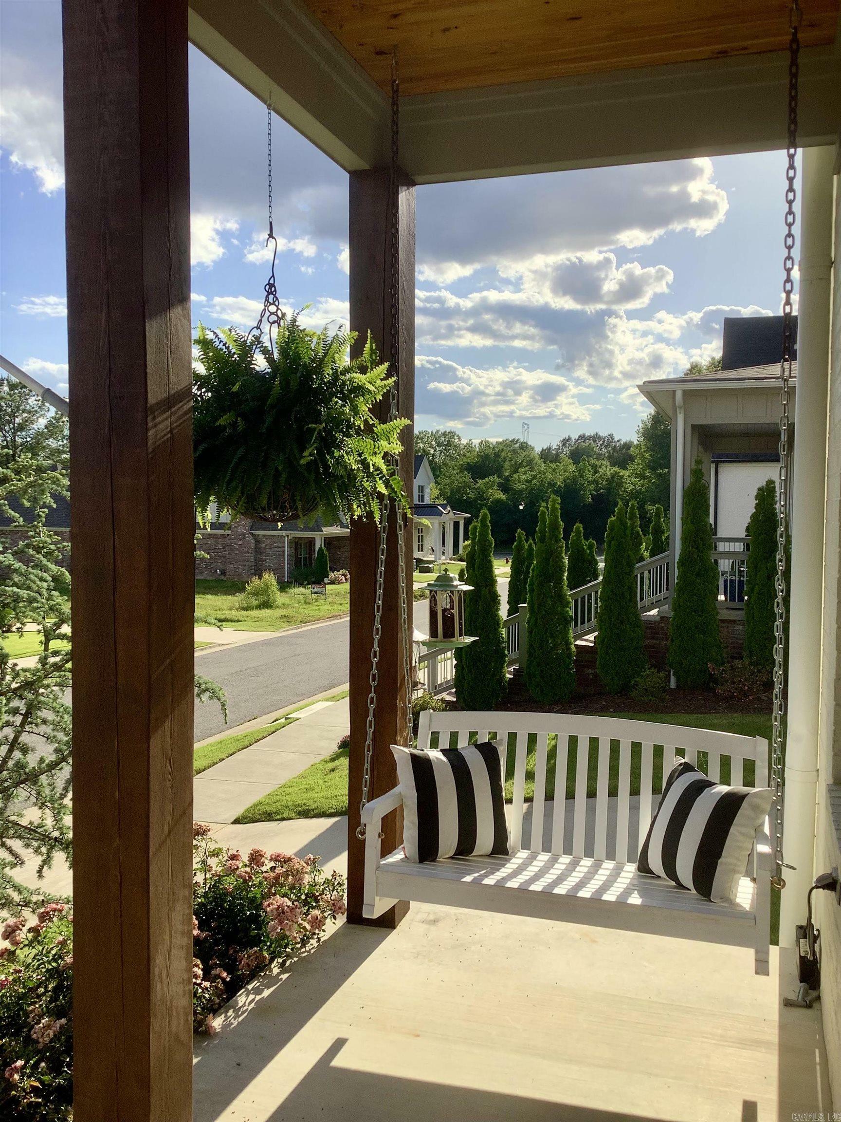 Property Photo: 4840 Edgewood Park AR 72034