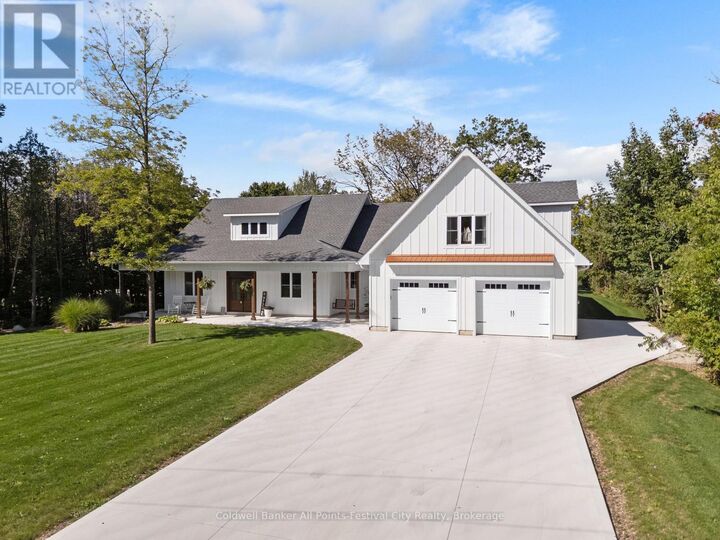 Property Photo:  81167 Grist Mill Line  ON N7A 3Y1 