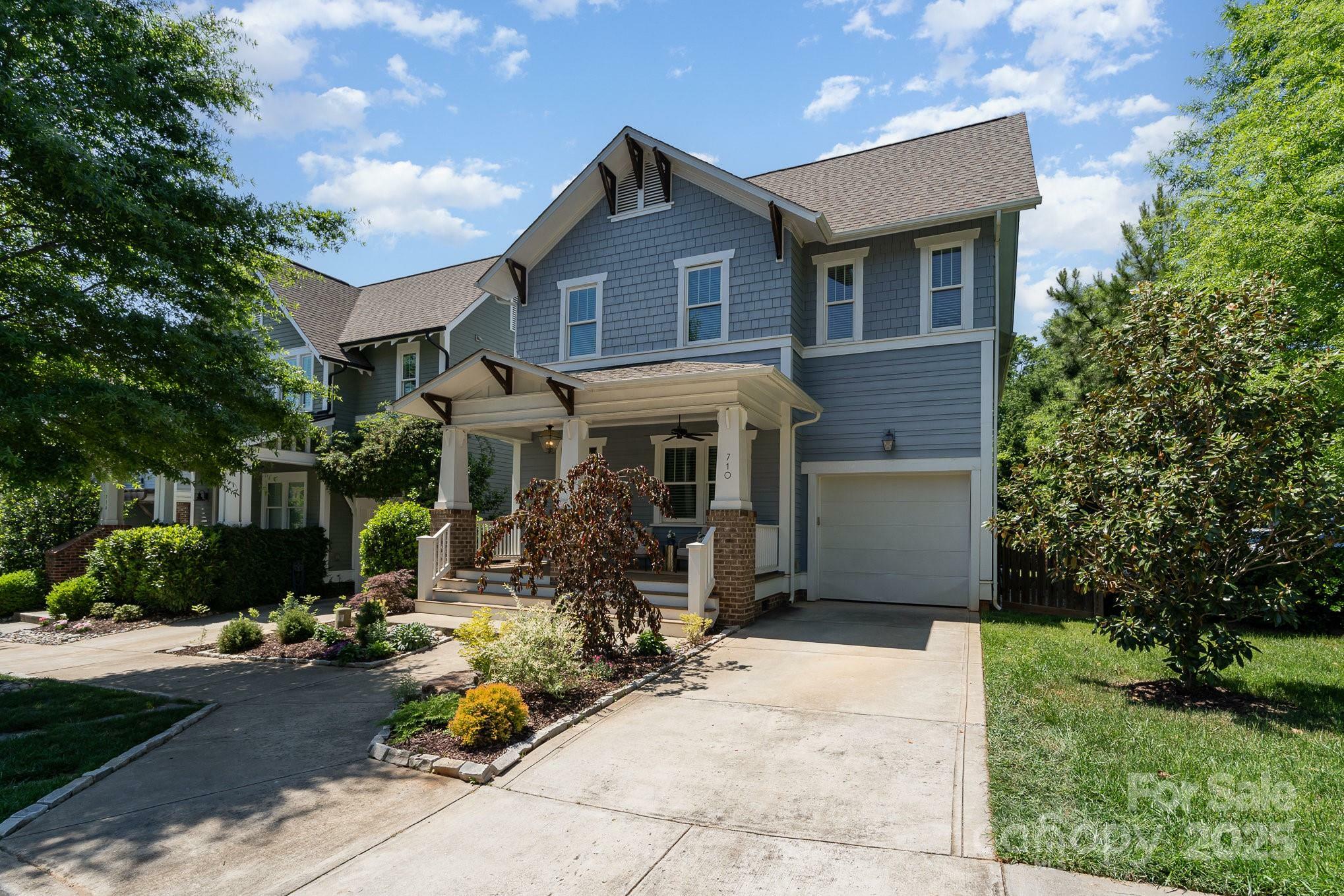 Property Photo: 710 Morgan Park Drive NC 28204