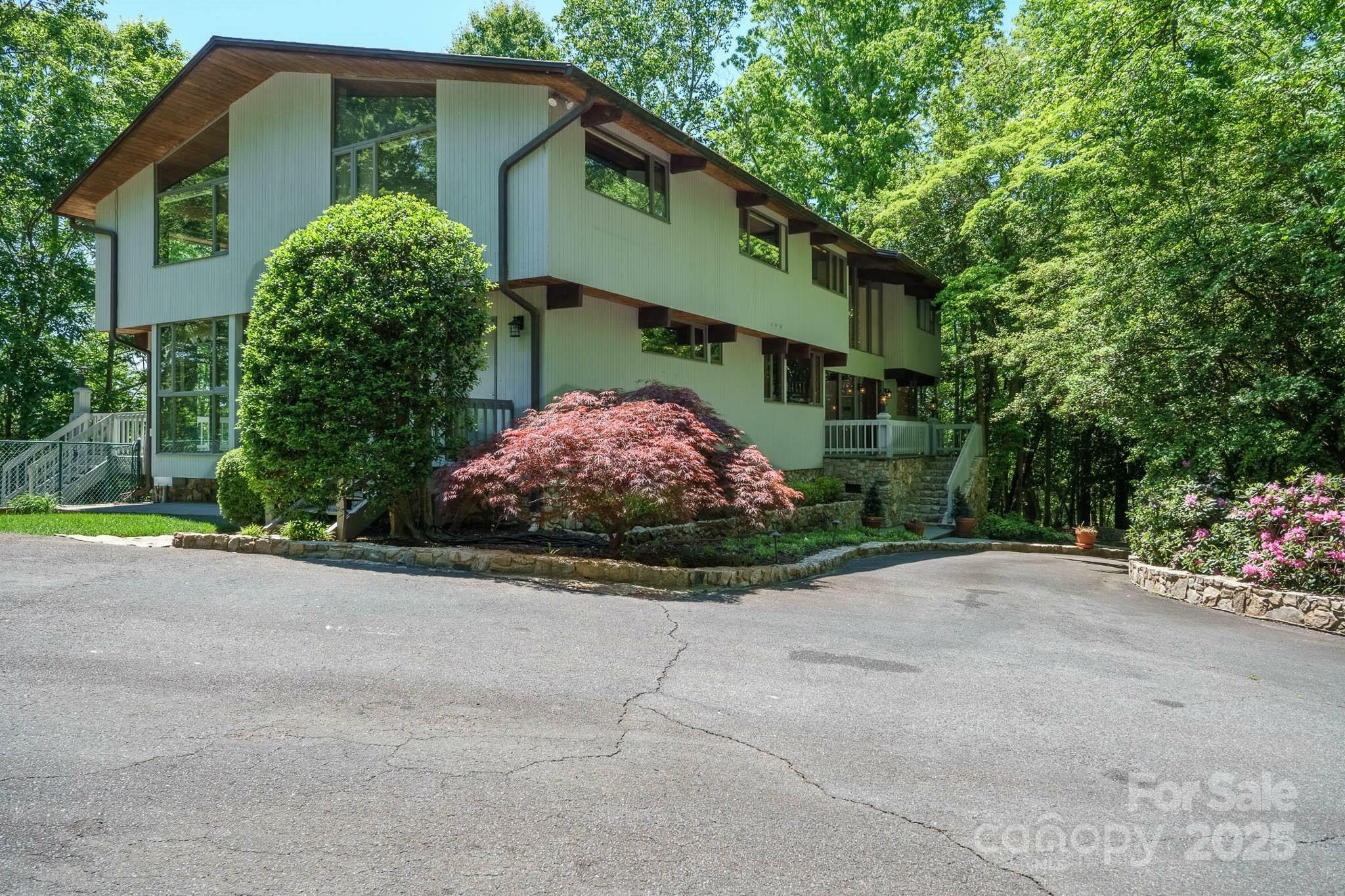 3165 Laurel Ridge Road NW  Hickory NC 28601 photo