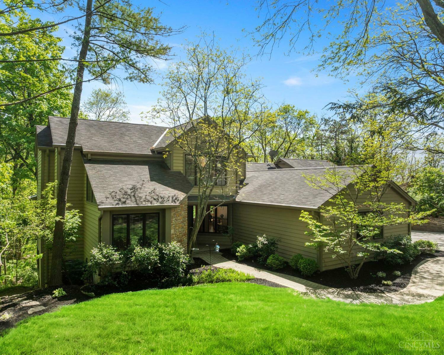 Property Photo: 6121 Lakota Drive OH 45243