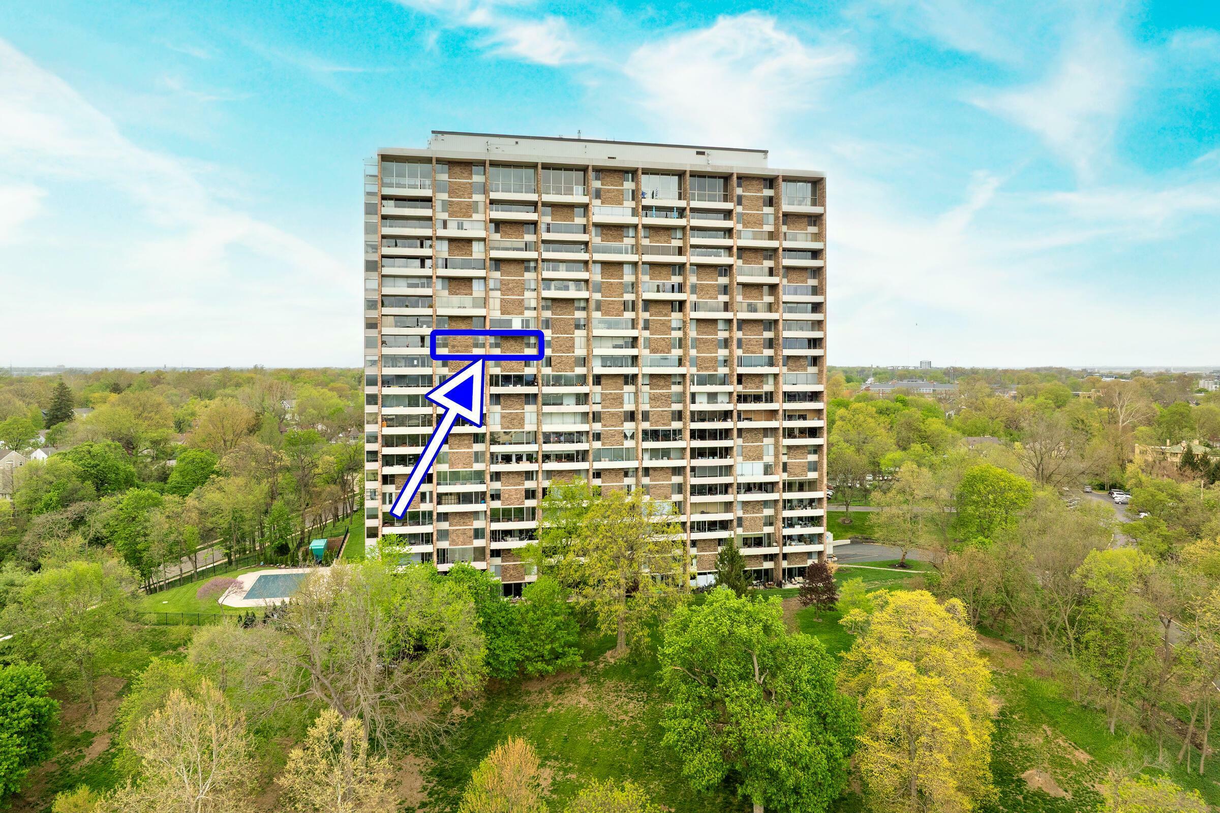 1000 Urlin Avenue  Columbus OH 43212 photo