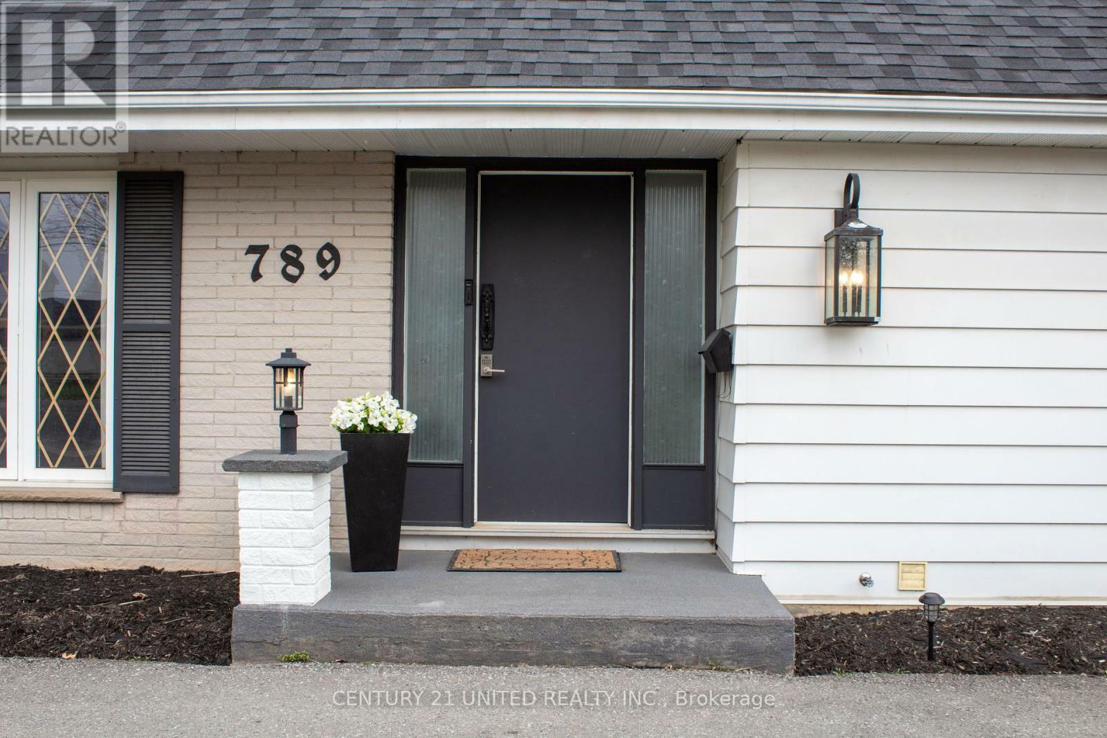 Property Photo: 789 Parkhill Road West ON K9J 7R5
