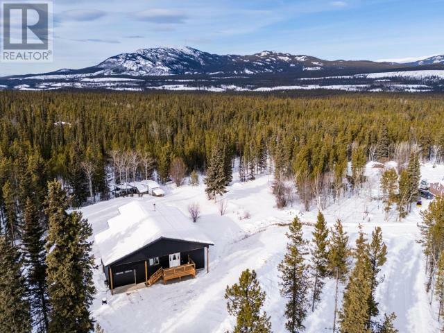 194 Venus Place  Whitehorse South YT Y1A 7A1 photo