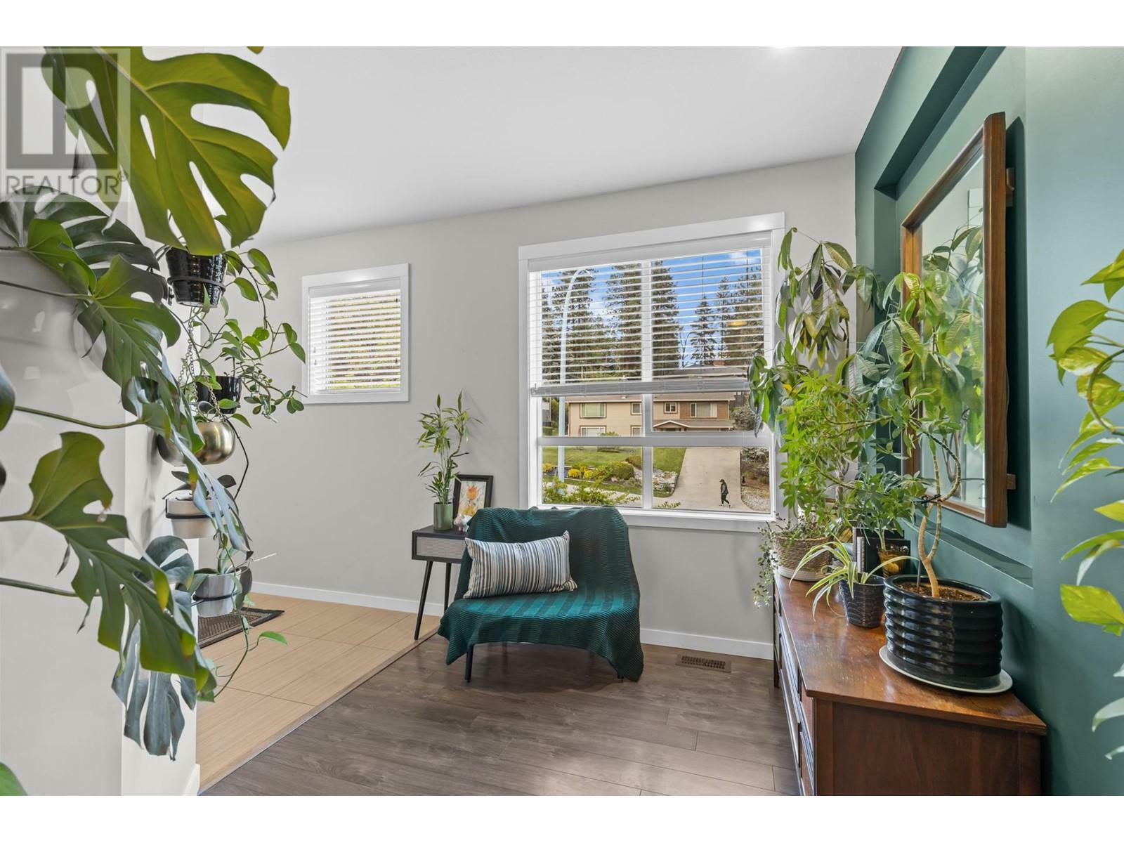 Property Photo: 625 Boynton Place 40 BC V1Y 0B5