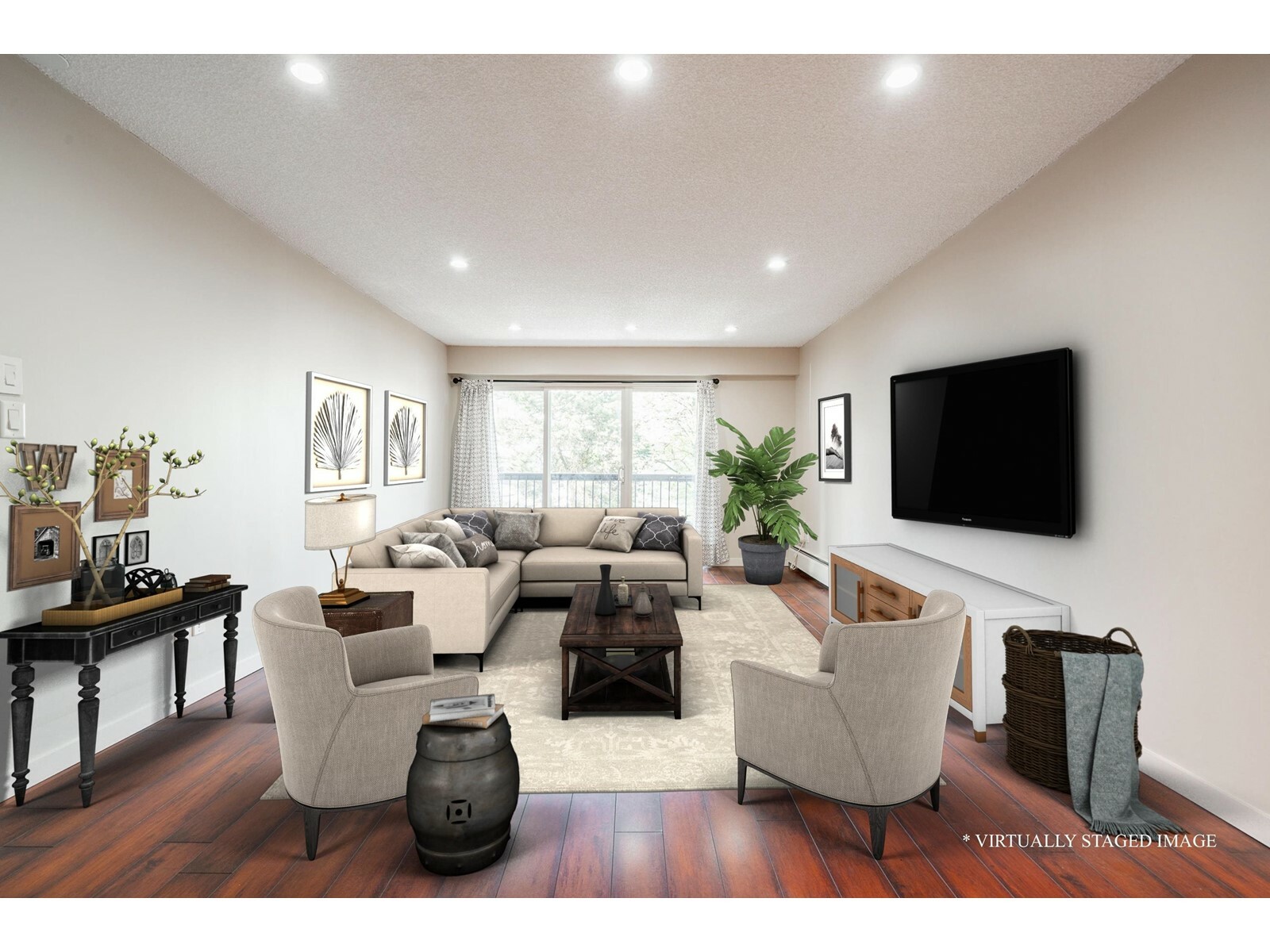 Property Photo: 13530 Hilton 212 BC V3R 5J4