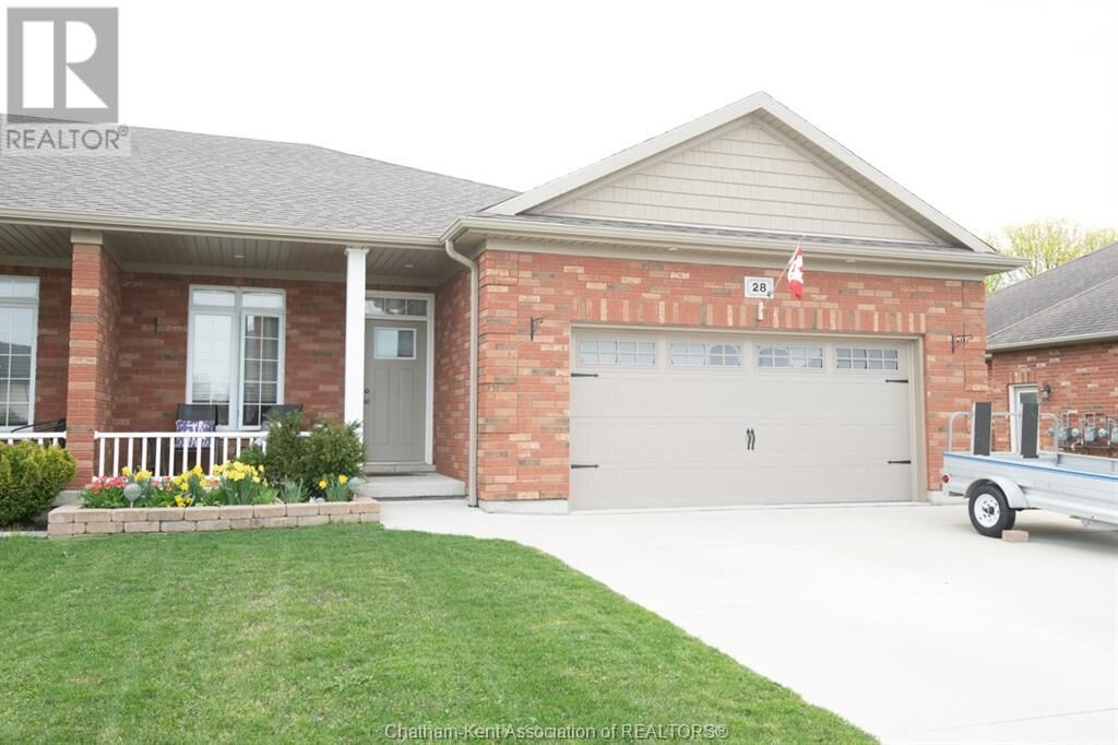 Property Photo: 28 Leisure Lane ON N0P 1M0