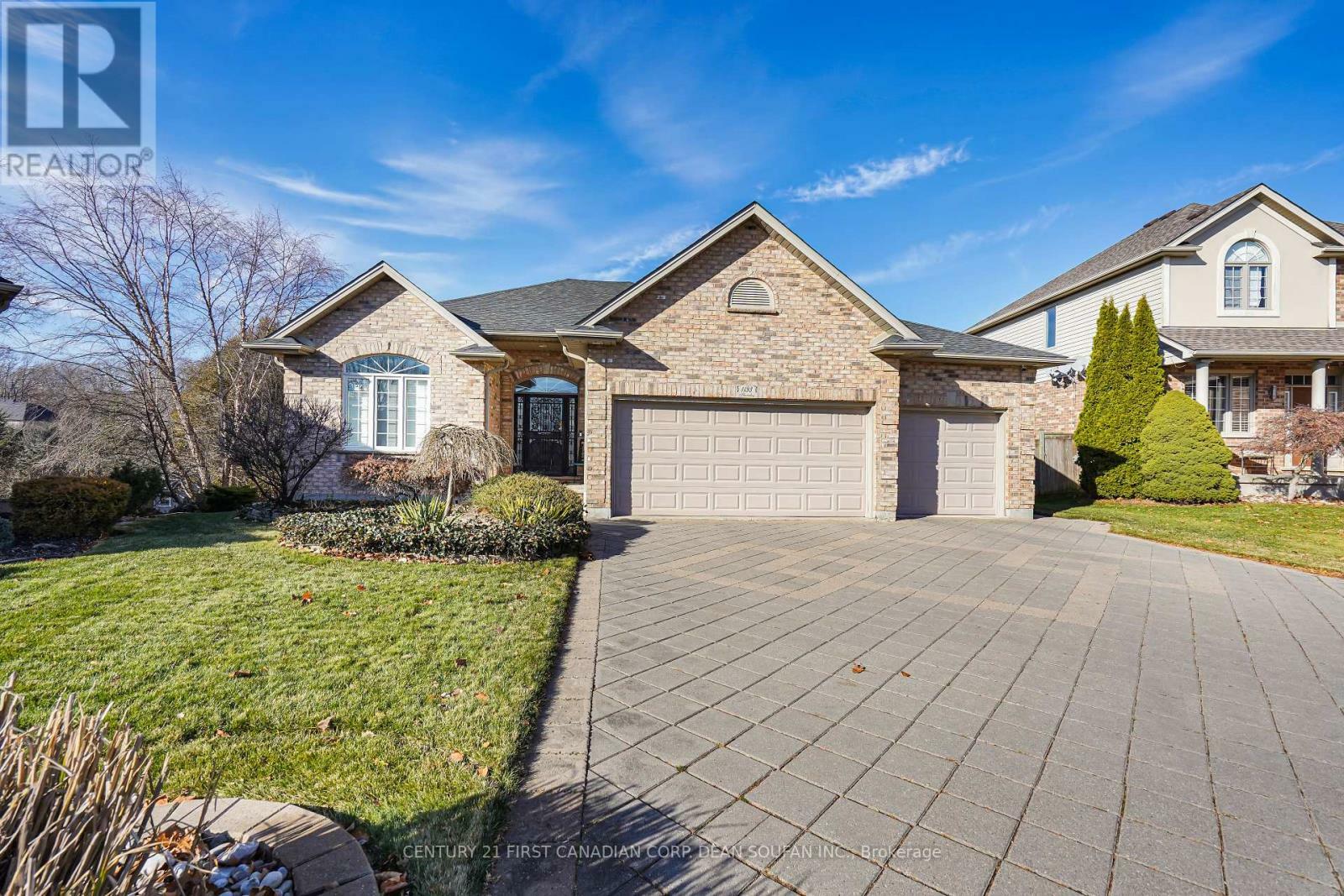 Photo de la propriété: 1193 Thornley Street ON N6K 4V5