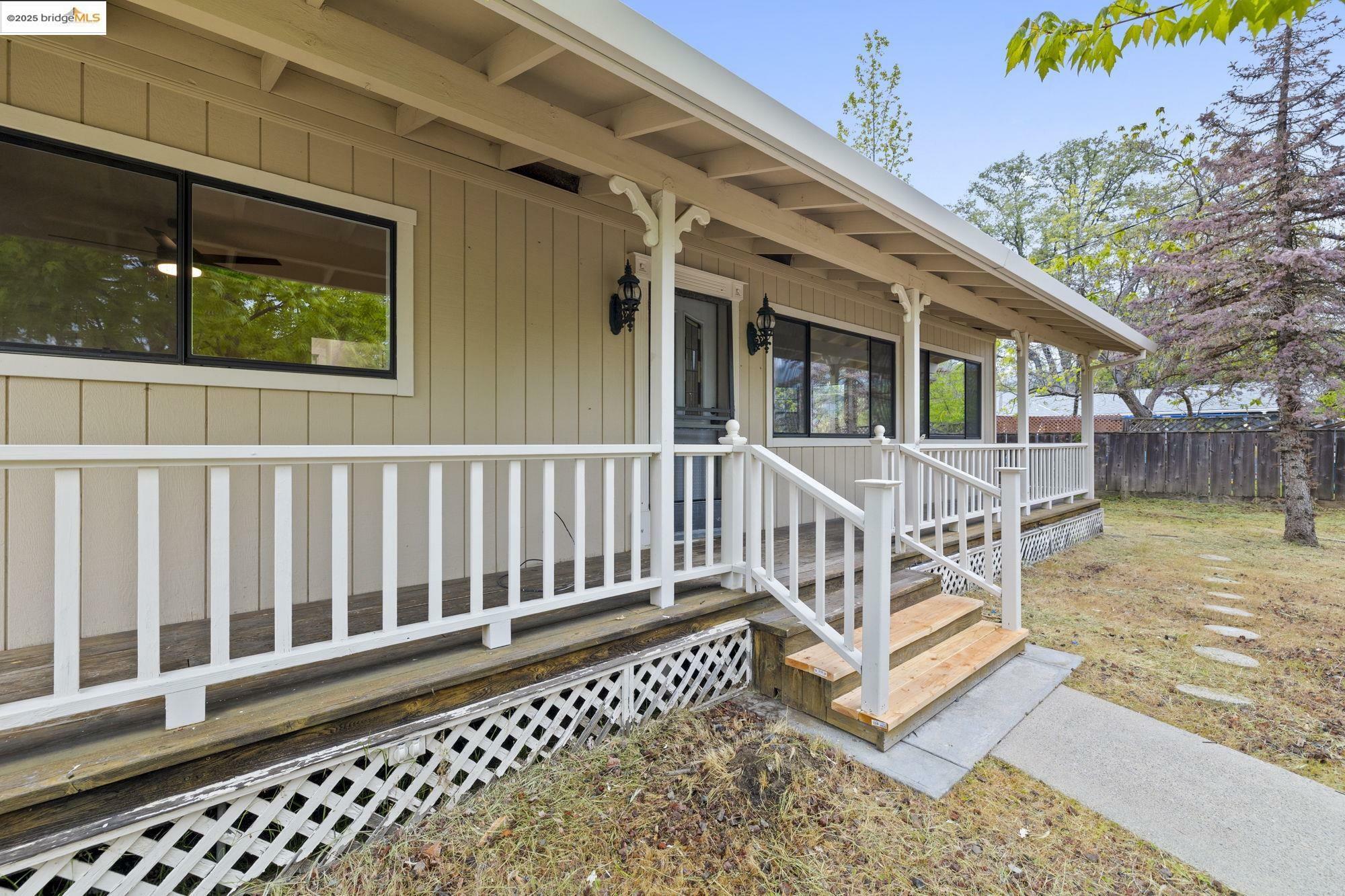 Property Photo: 20508 Tracy Ct CA 95372