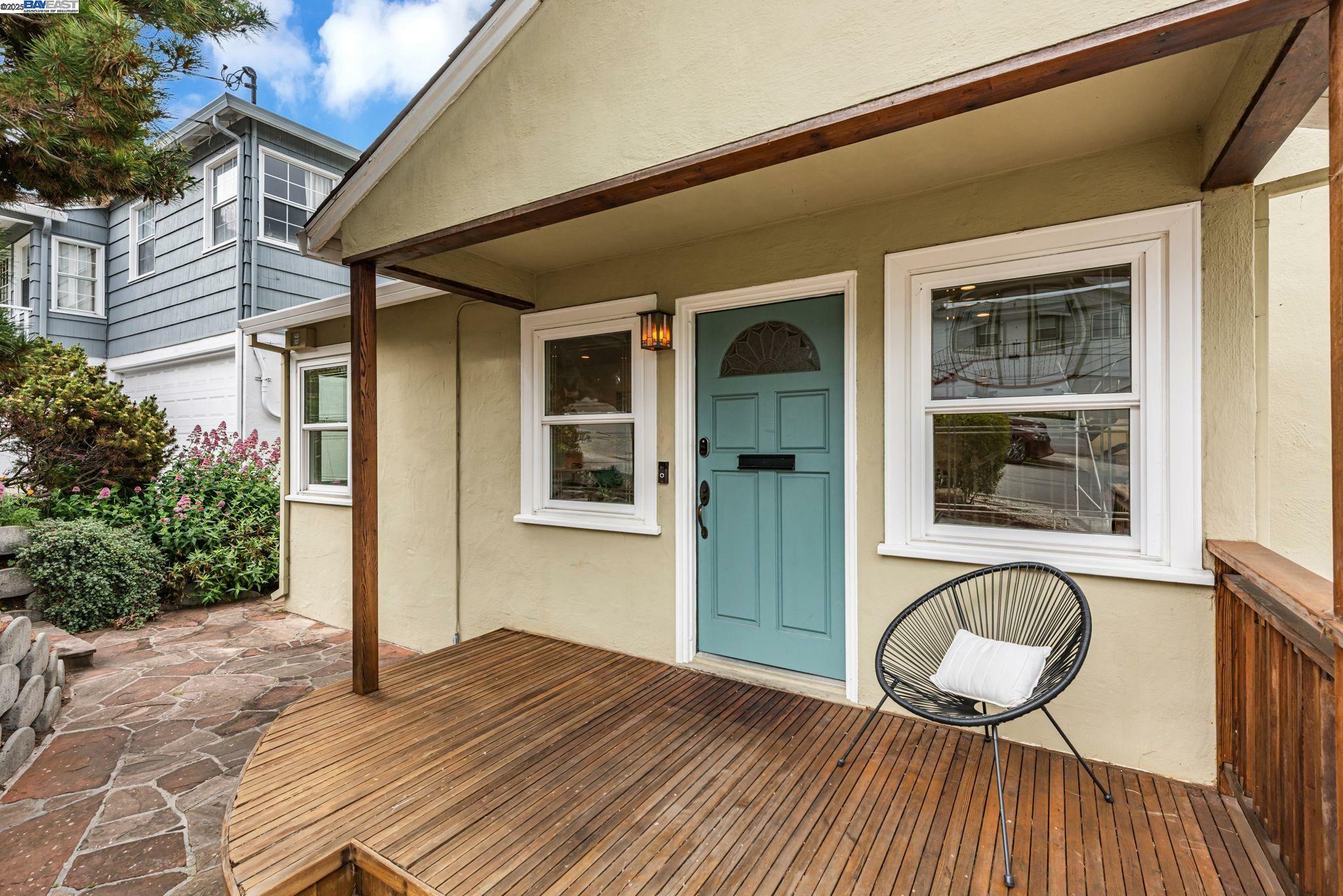Property Photo: 685 Kern St CA 94805