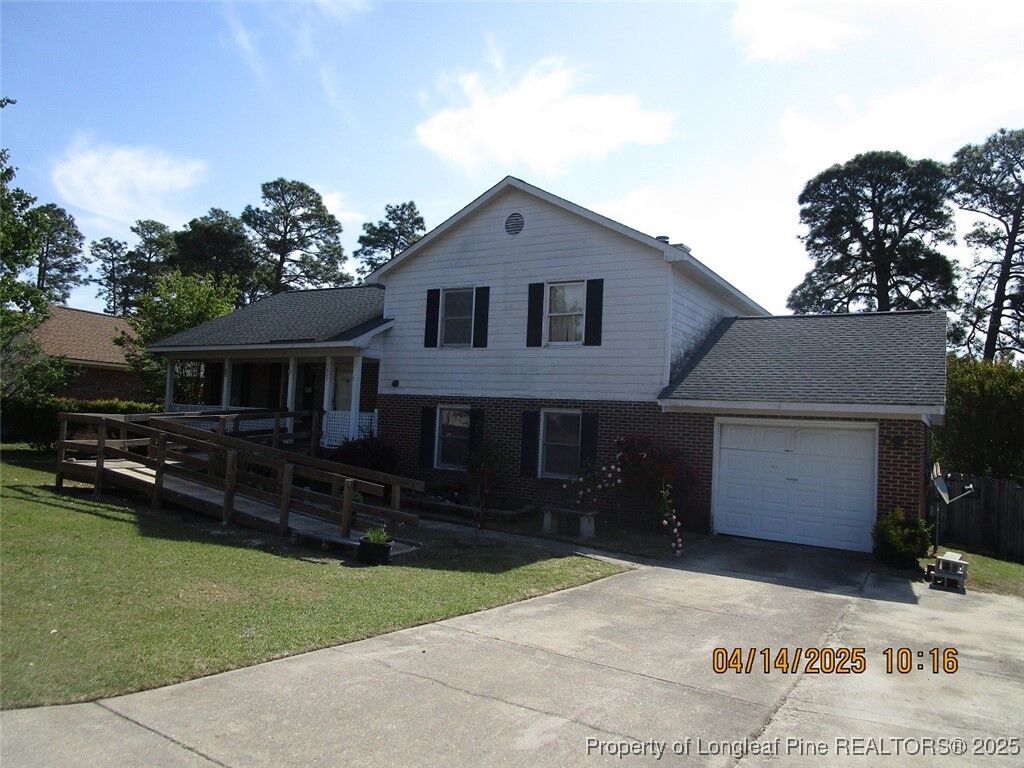 Property Photo: 1809 Calista Circle NC 28304