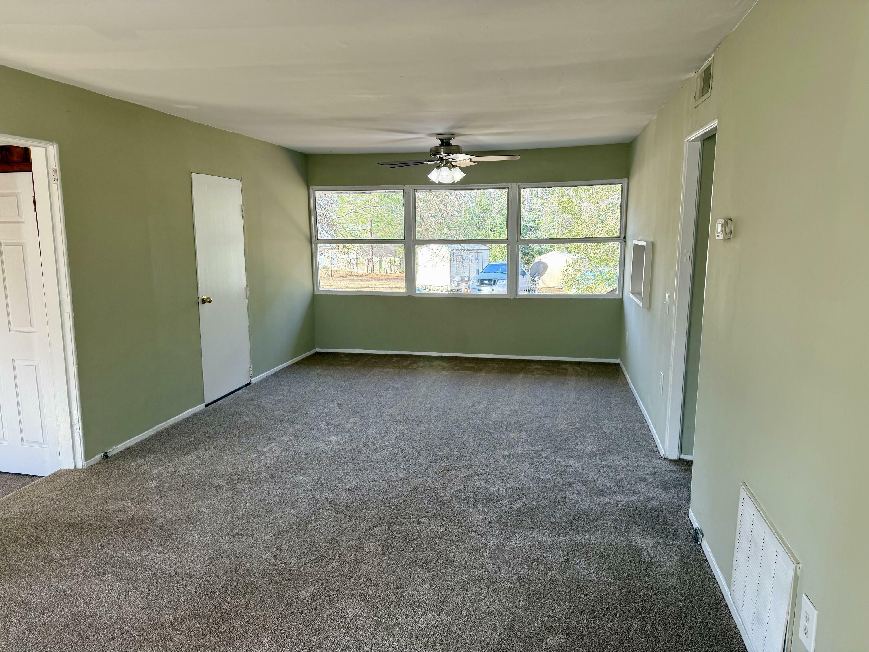Property Photo: 609 Hillcrest Drive GA 30824