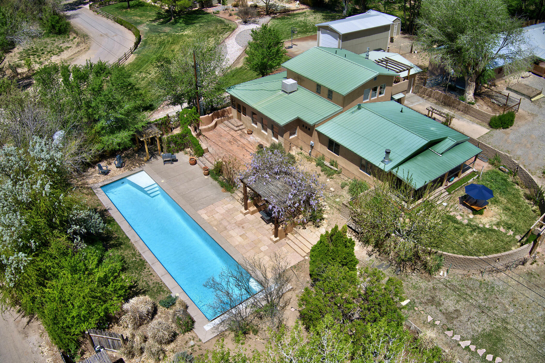 Property Photo: 107 Rome Lane NM 87048