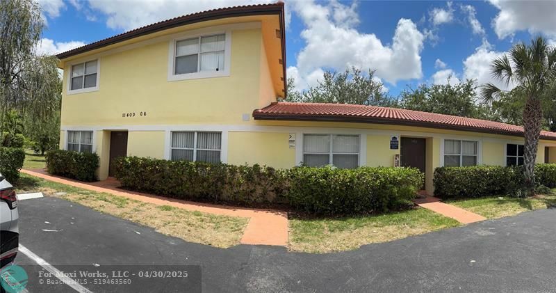 Property Photo: 11400 NW 45th St FL 33065