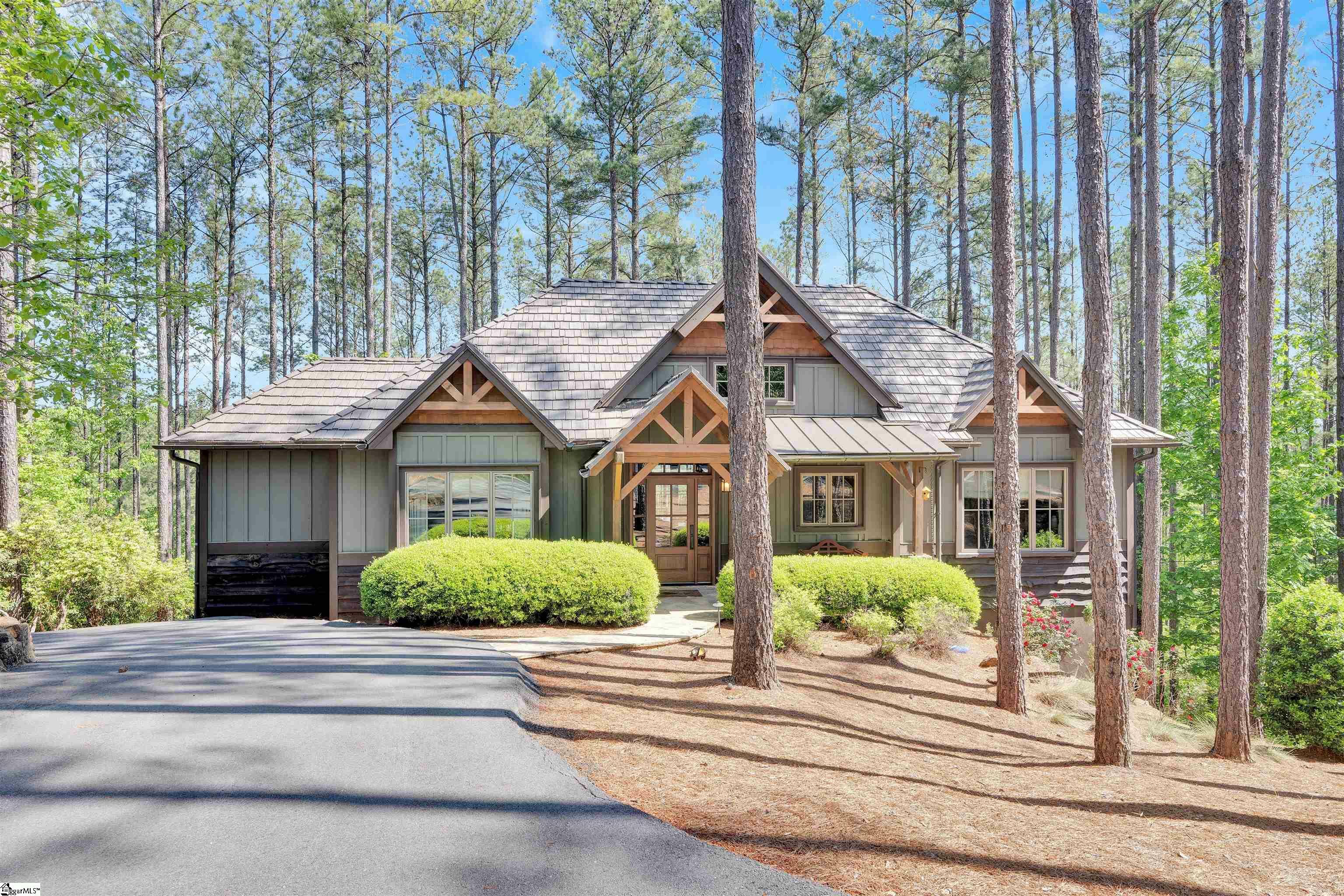 Property Photo: 124 Guest House Court SC 29685