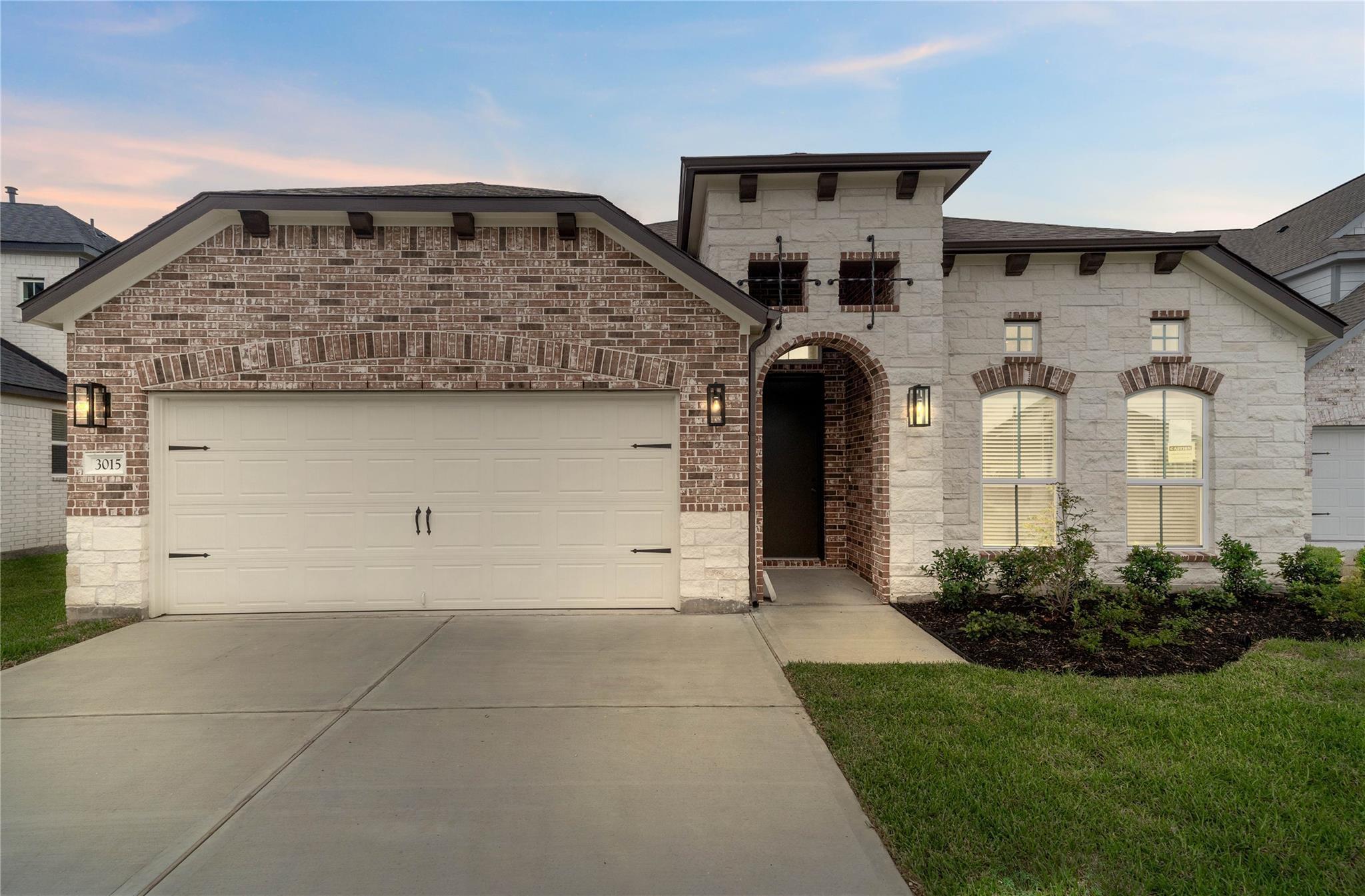 Property Photo: 3015 Knotty Forest Drive TX 77373