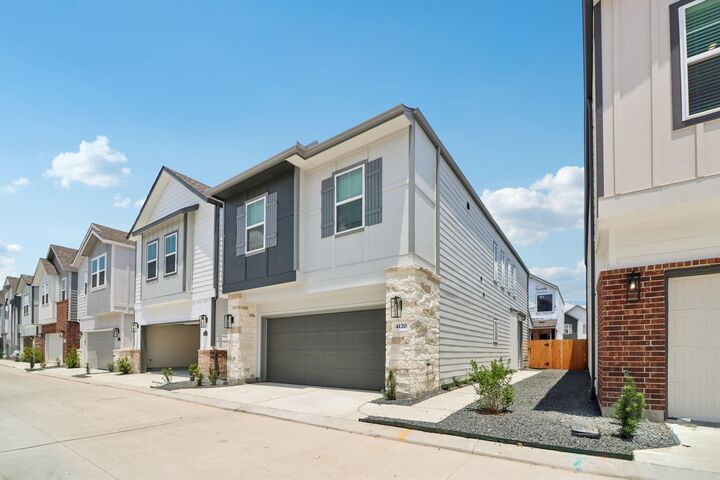 Property Photo:  4120 Good Vineyard Lane  TX 77080 