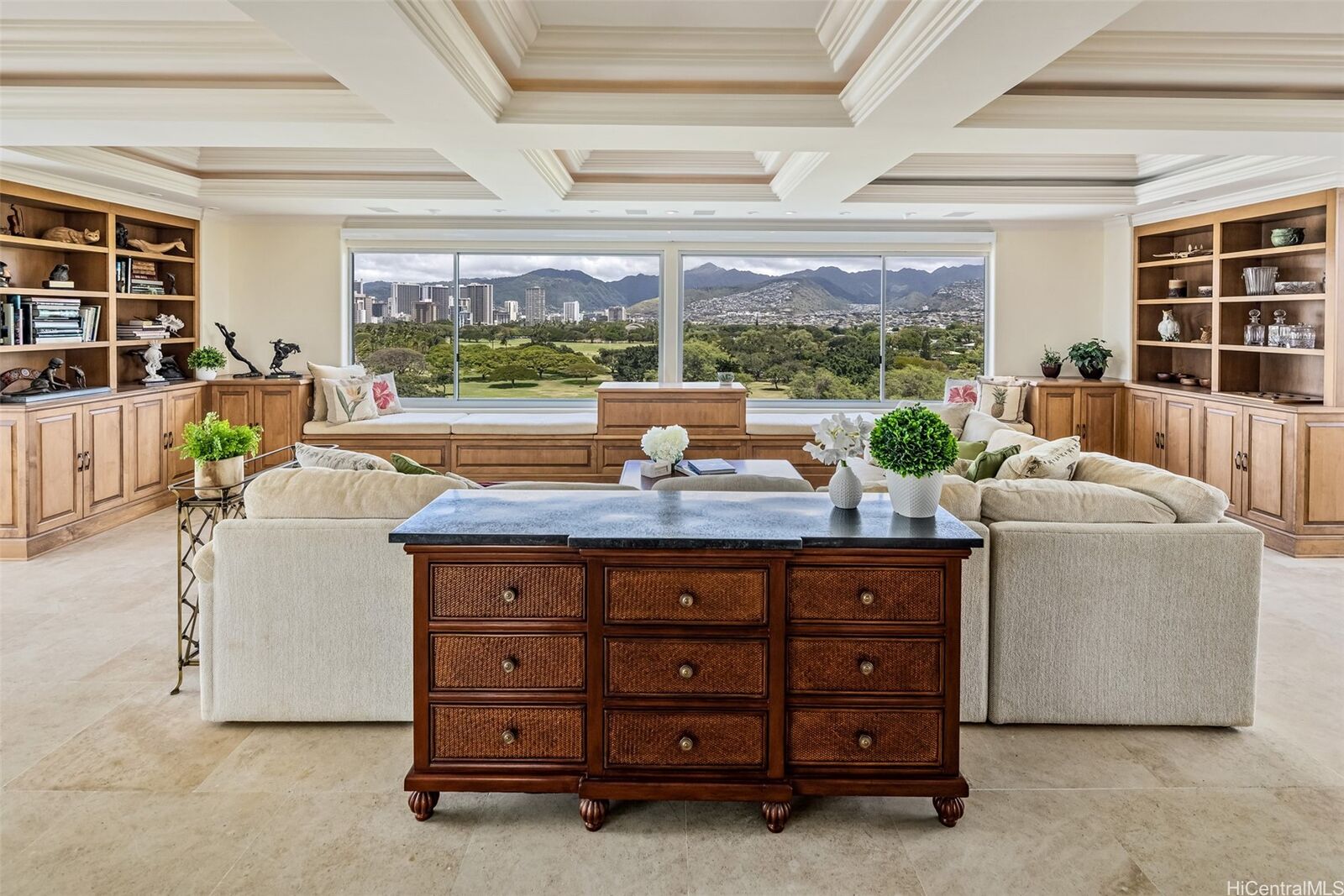 Property Photo:  2969 Kalakaua Avenue 805  HI 96815 